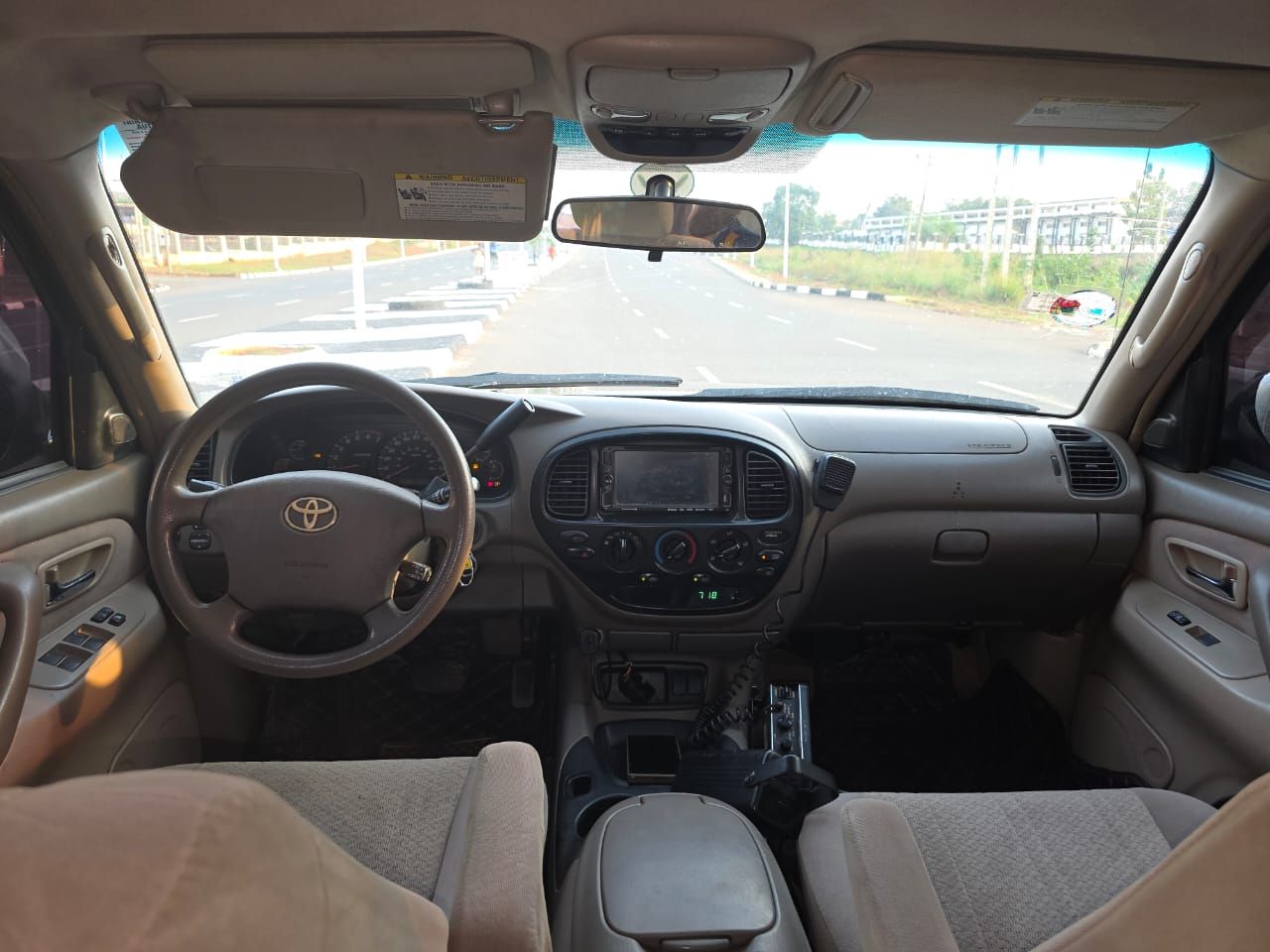 Vehicle - Image 10