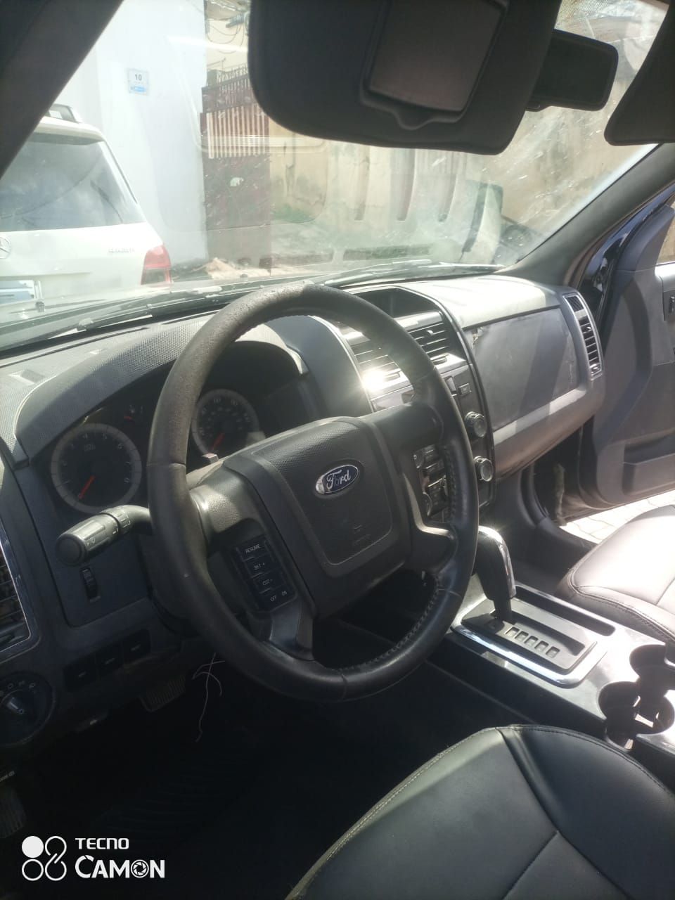 Vehicle - Image 8