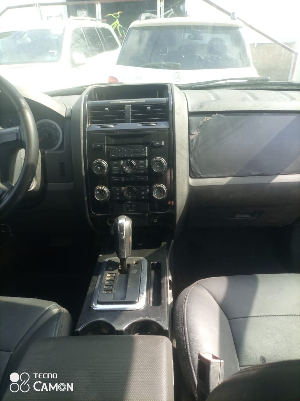 Vehicle - Image 14
