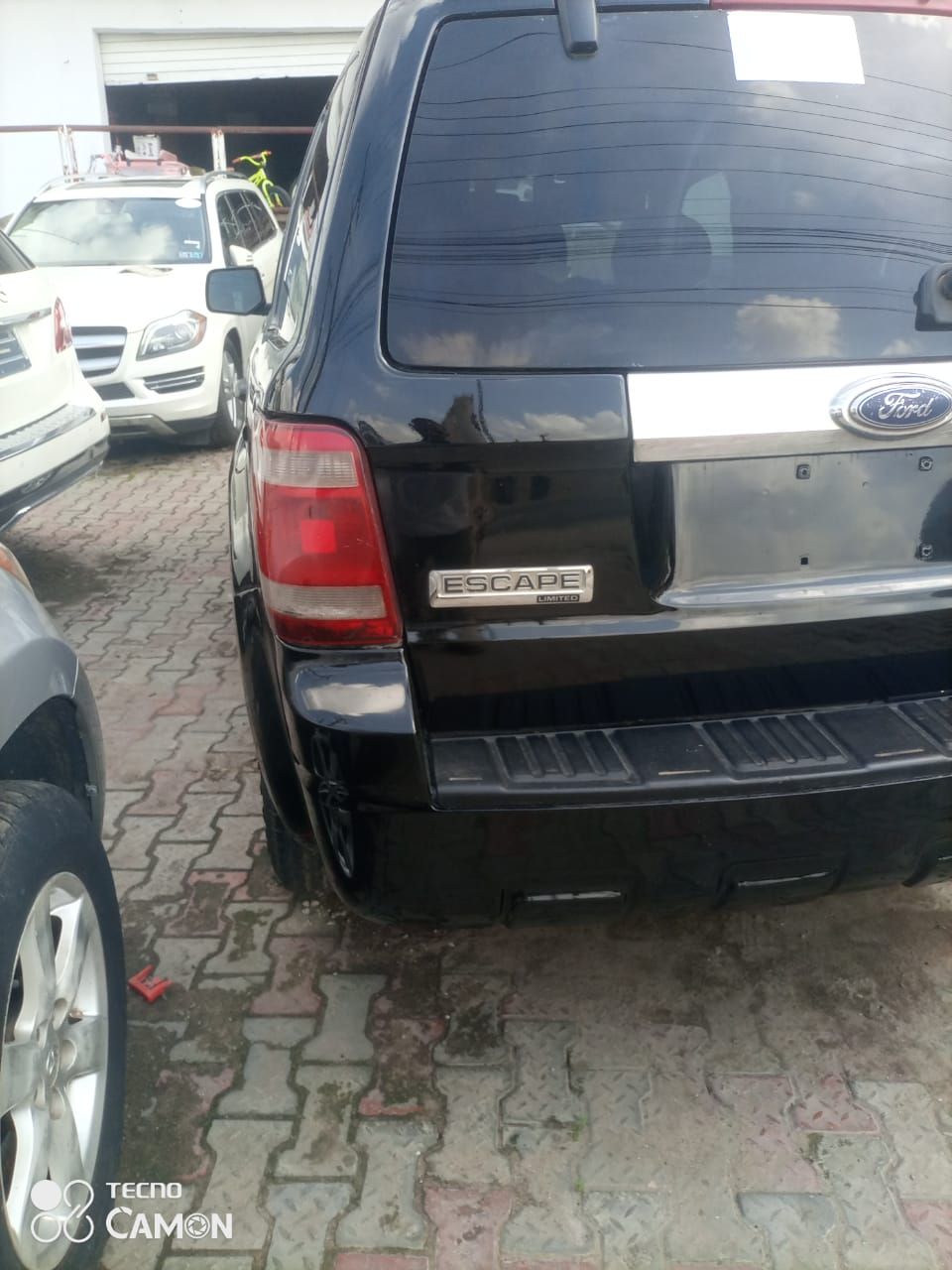 Vehicle - Image 3