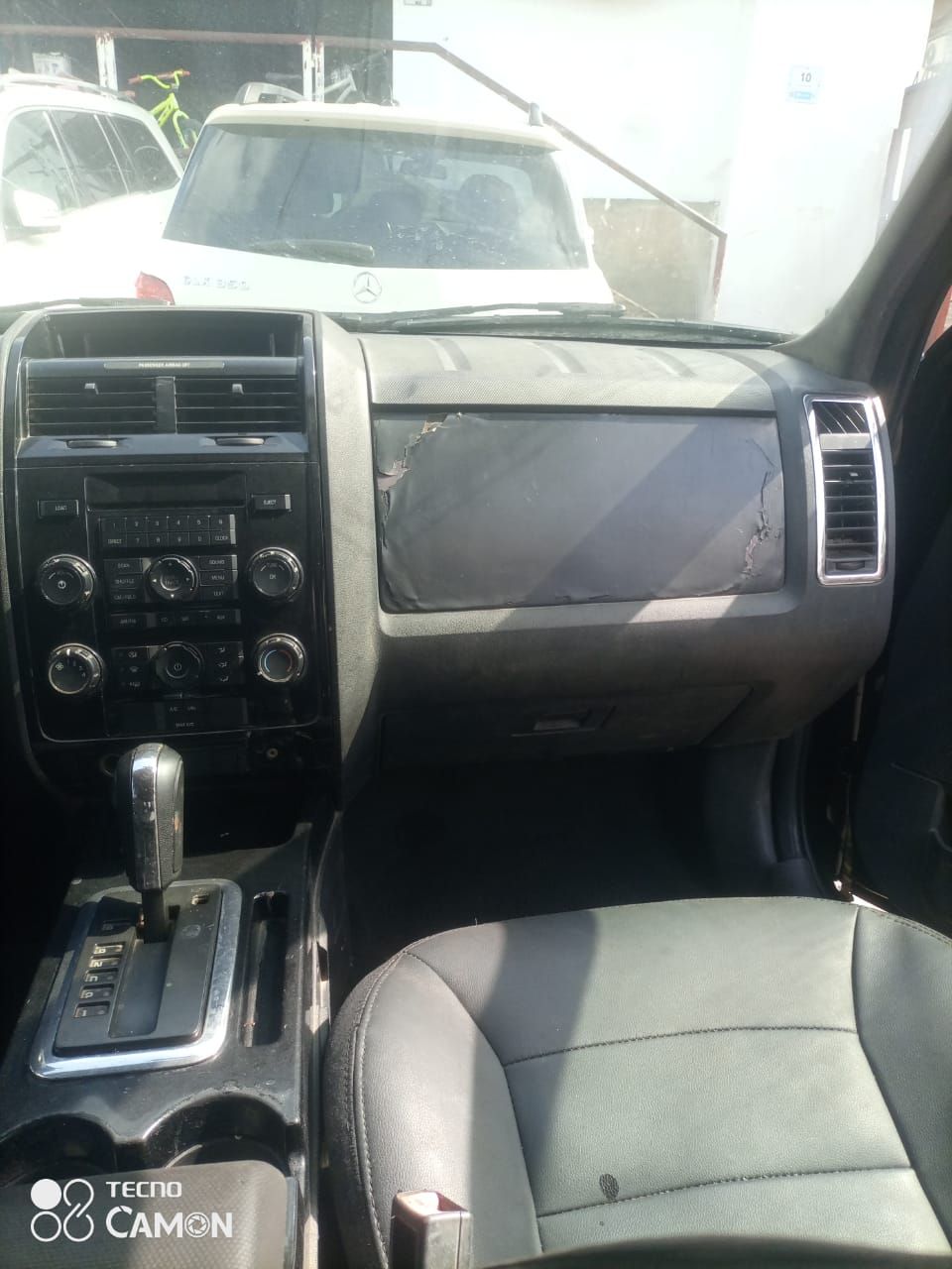 Vehicle - Image 11