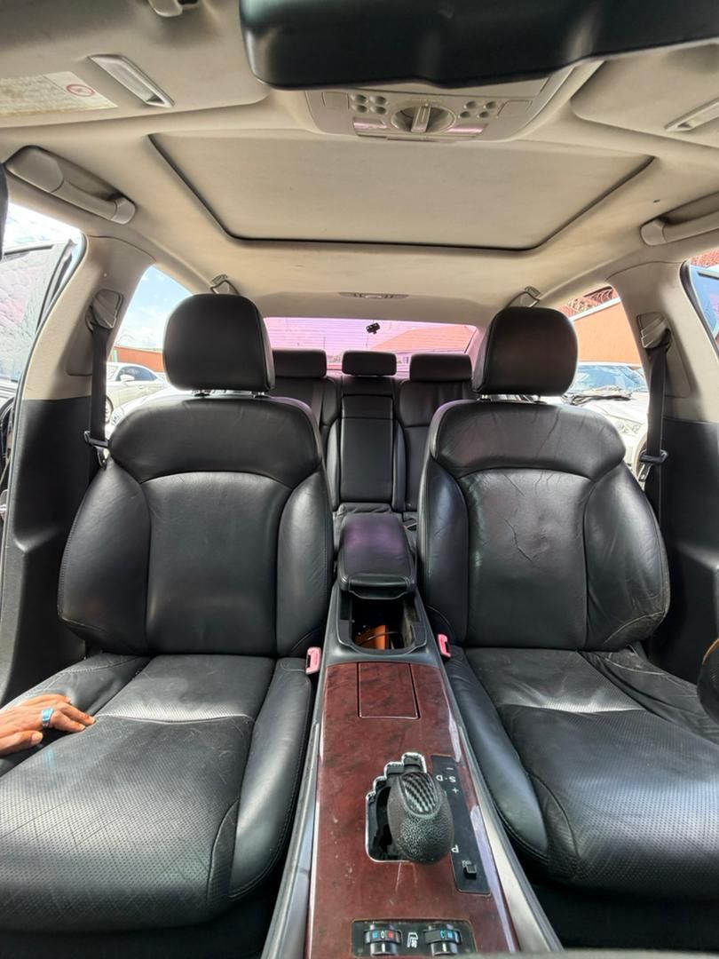 Vehicle - Image 7