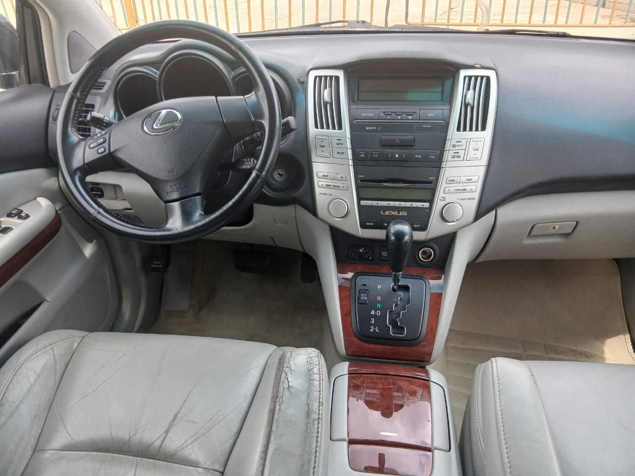 Vehicle - Image 9