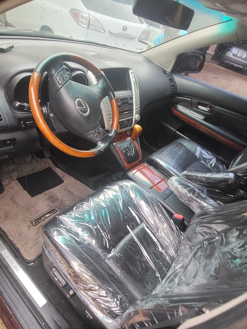 Vehicle - Image 10