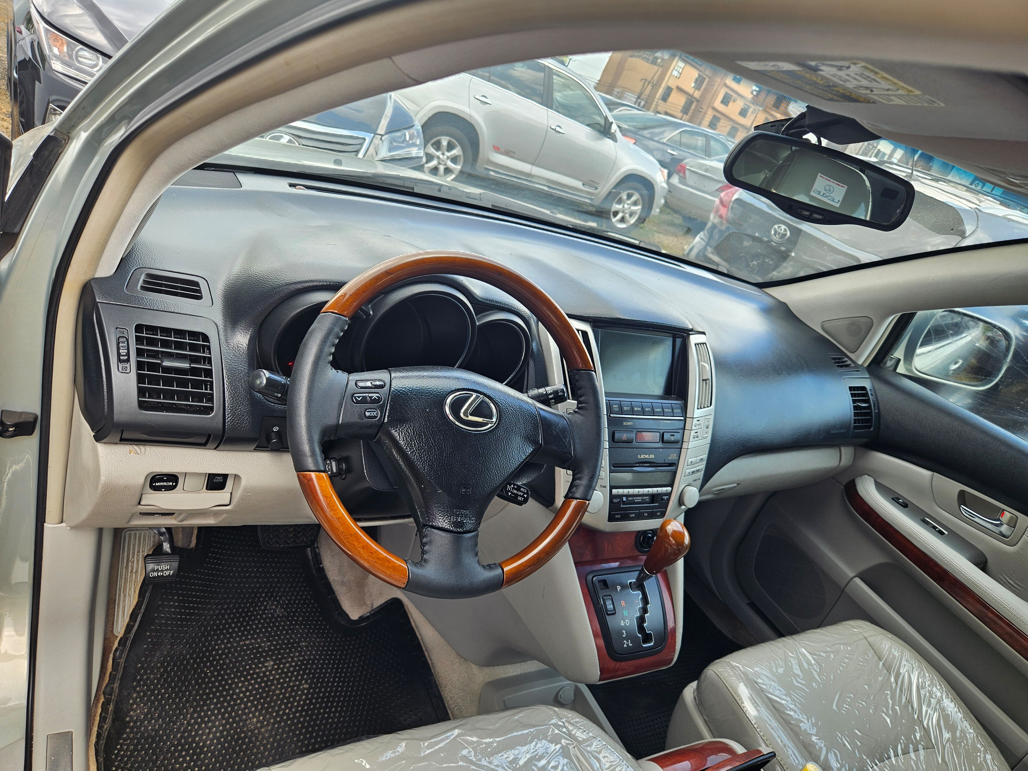 Vehicle - Image 9