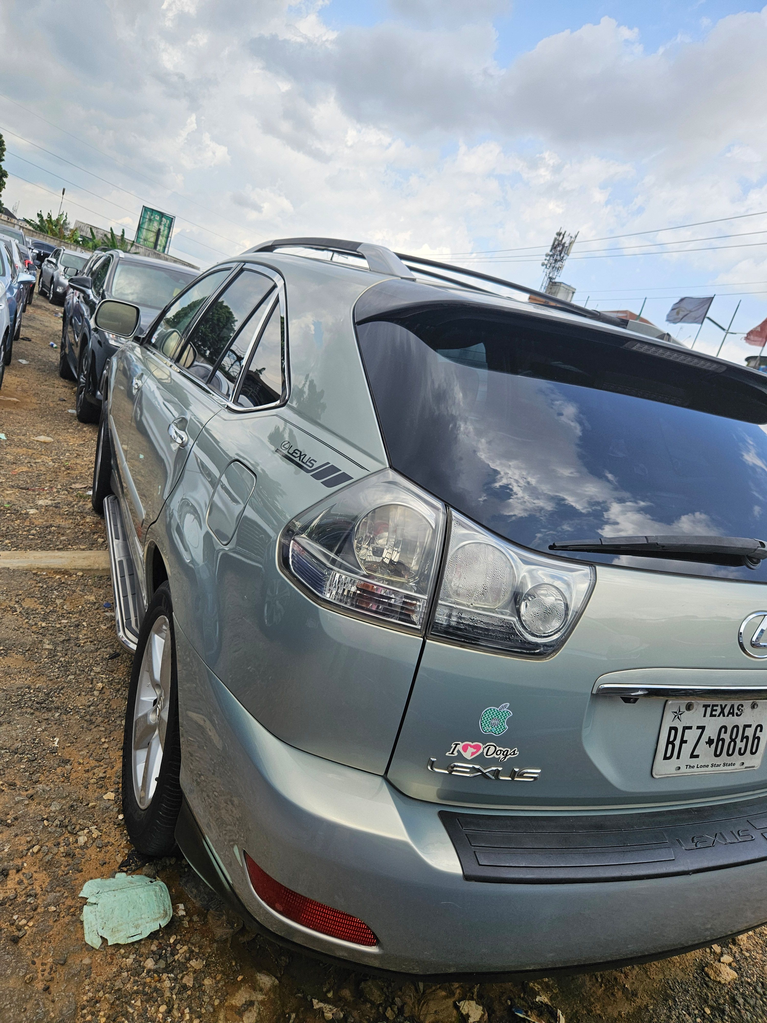 Vehicle - Image 4