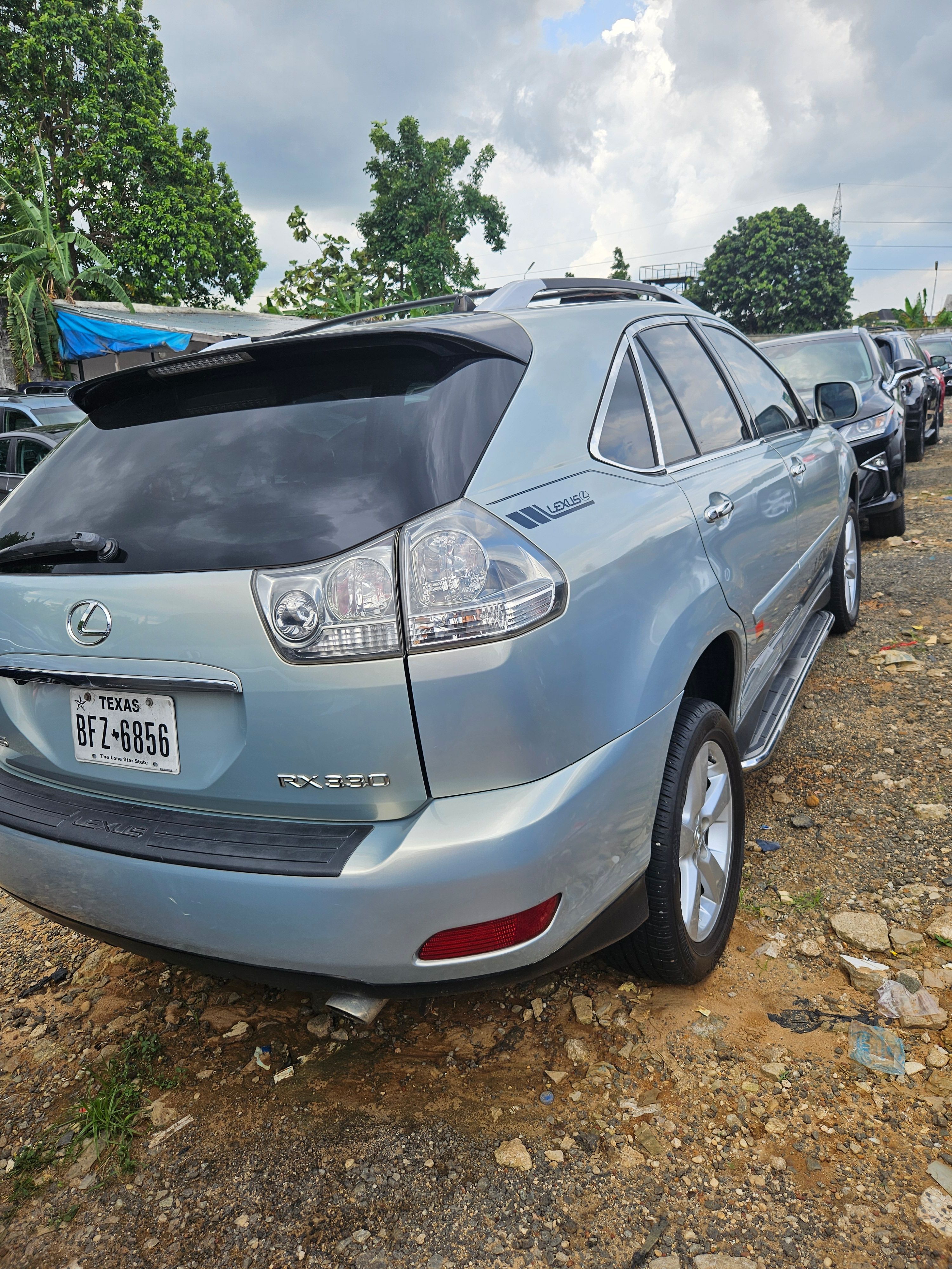 Vehicle - Image 6
