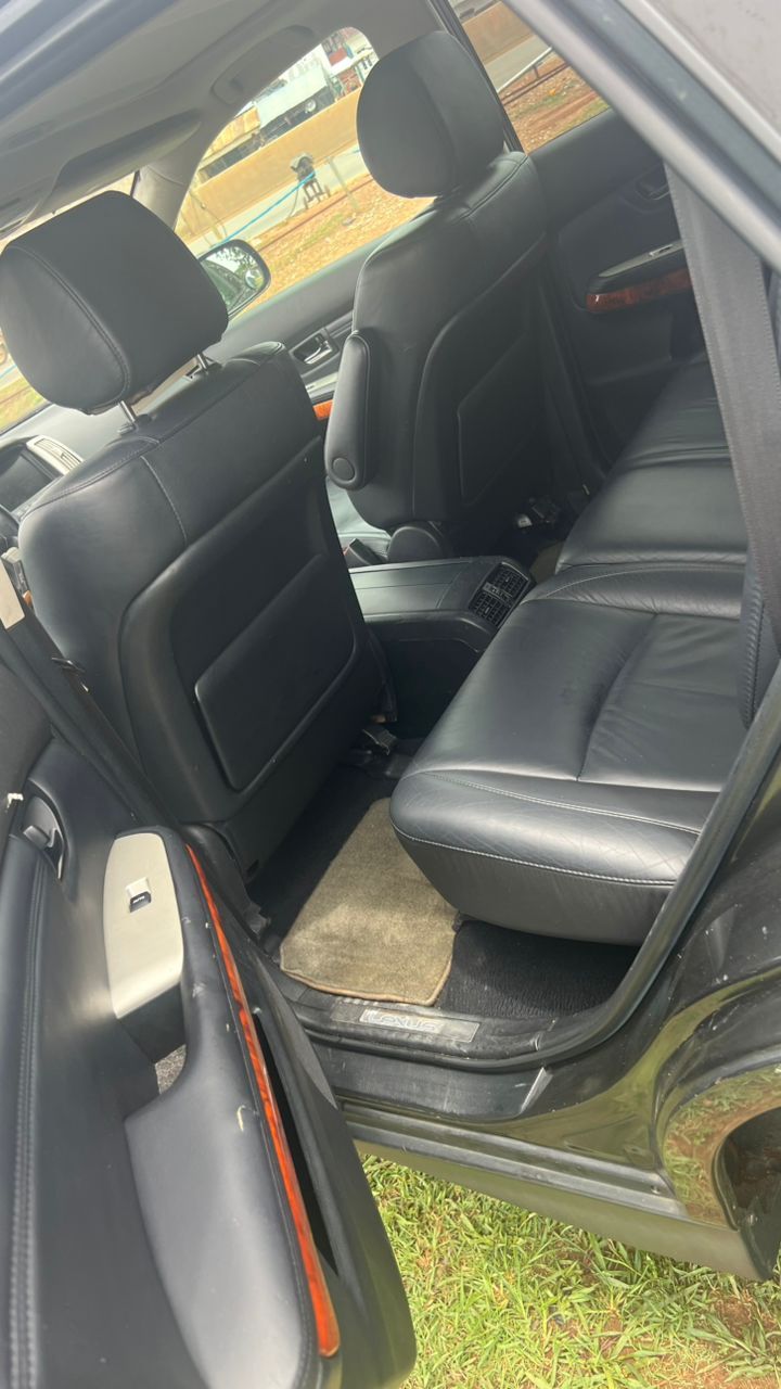 Vehicle - Image 3