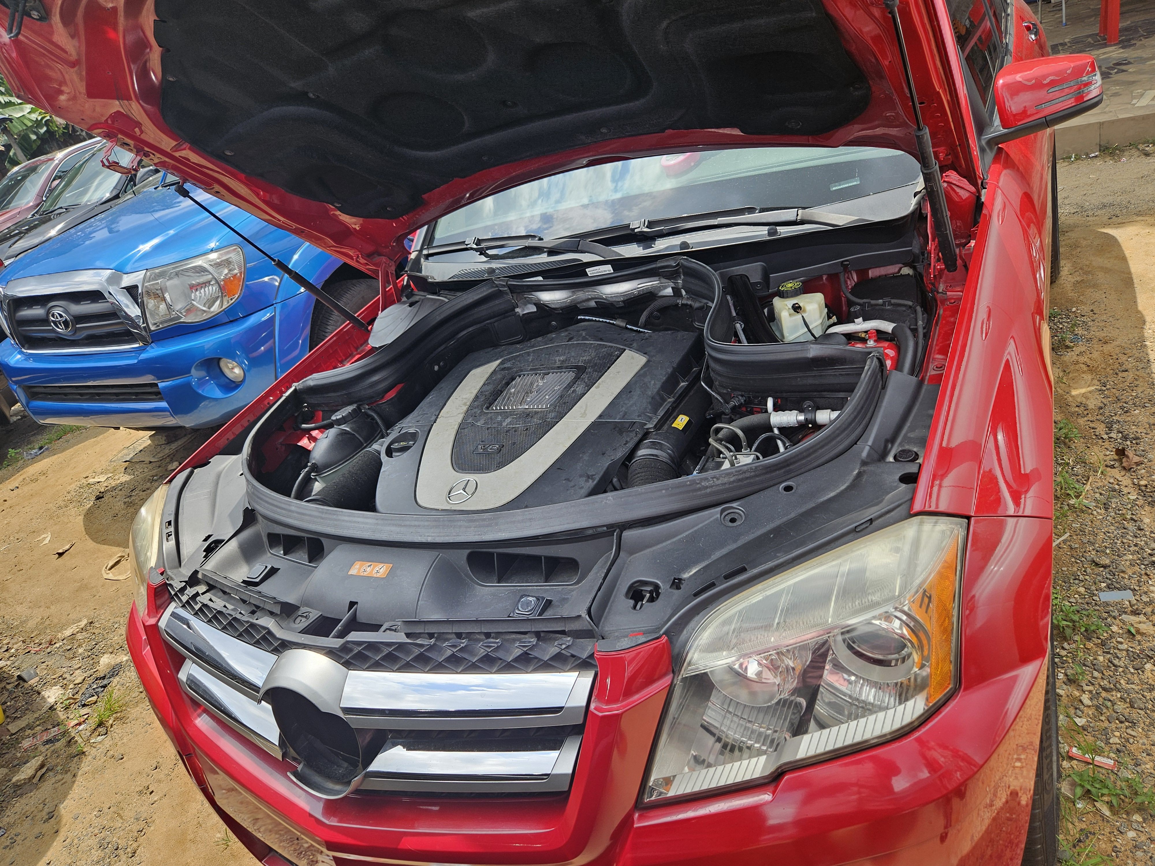 Vehicle - Image 19