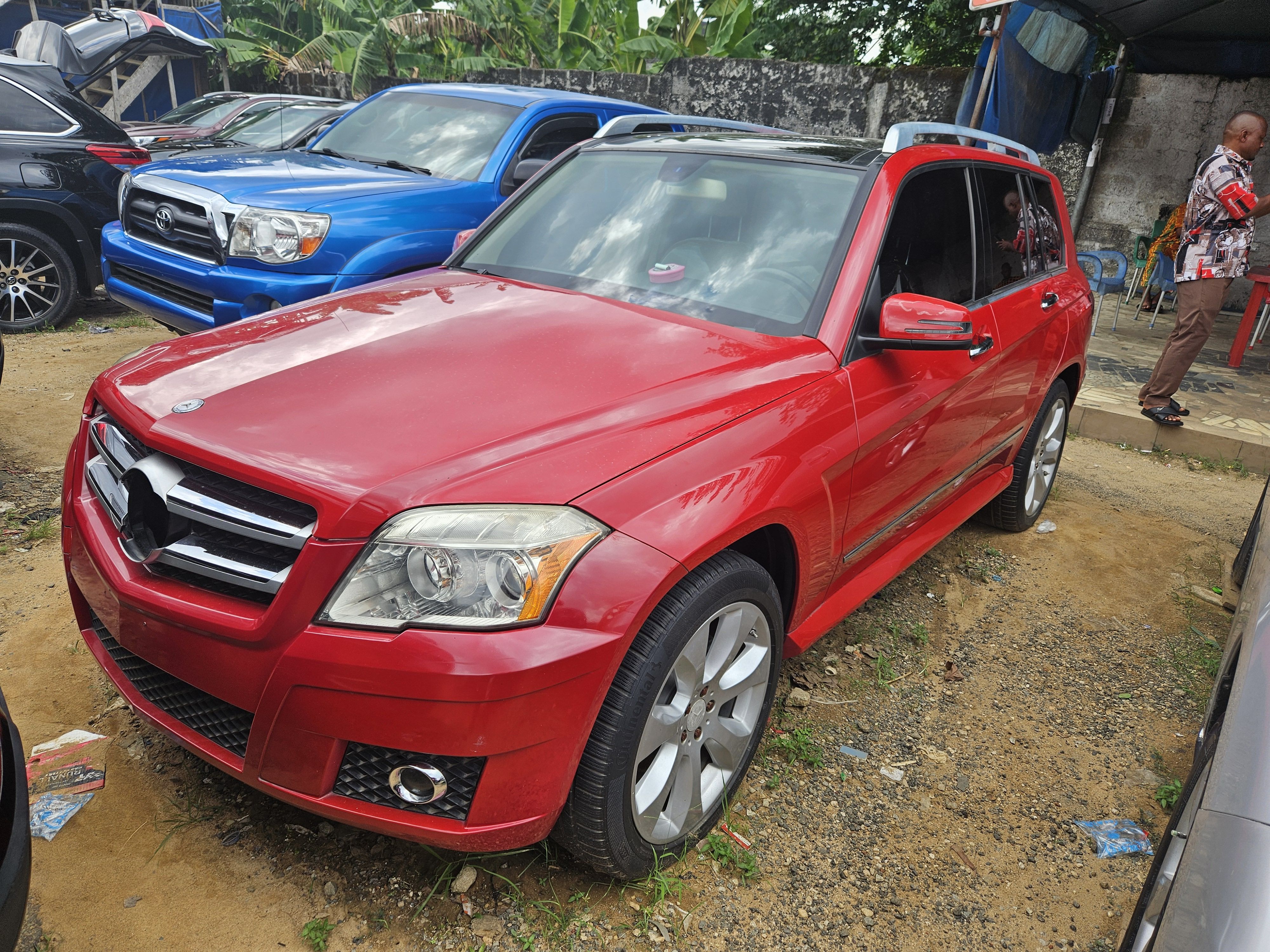 2008 Mercedes-Benz GLK 350 - Image 1