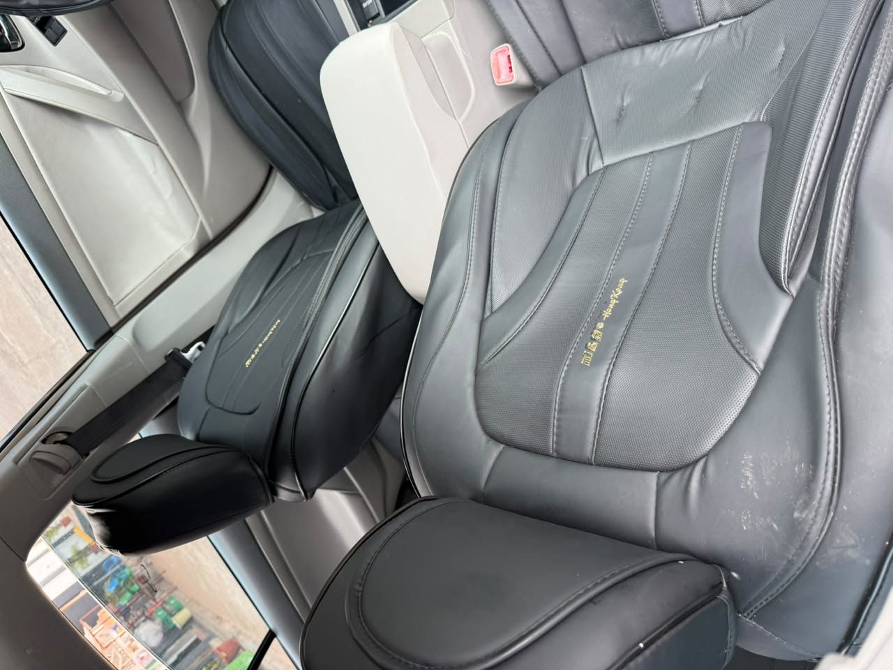 Vehicle - Image 2