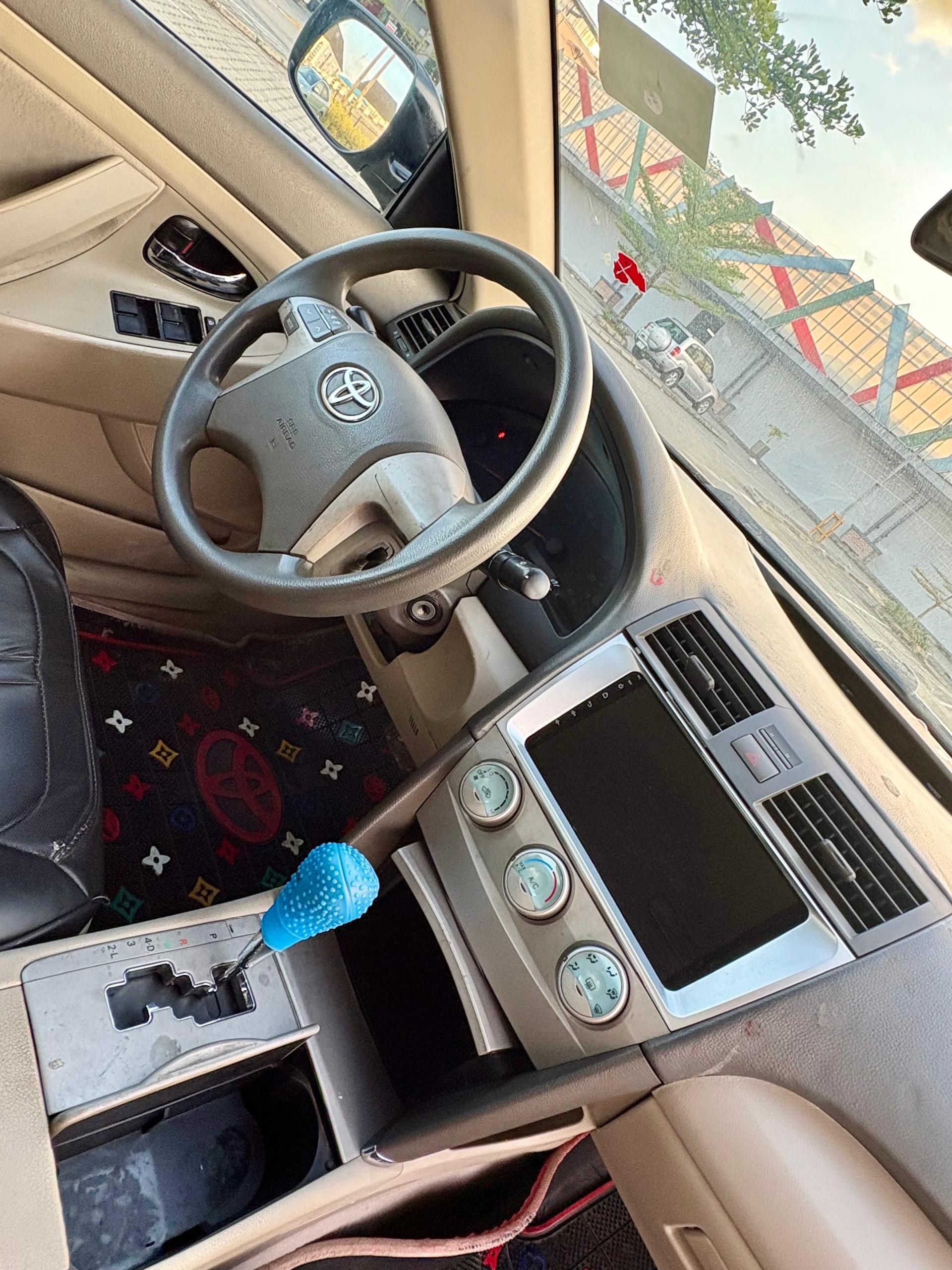 Vehicle - Image 3