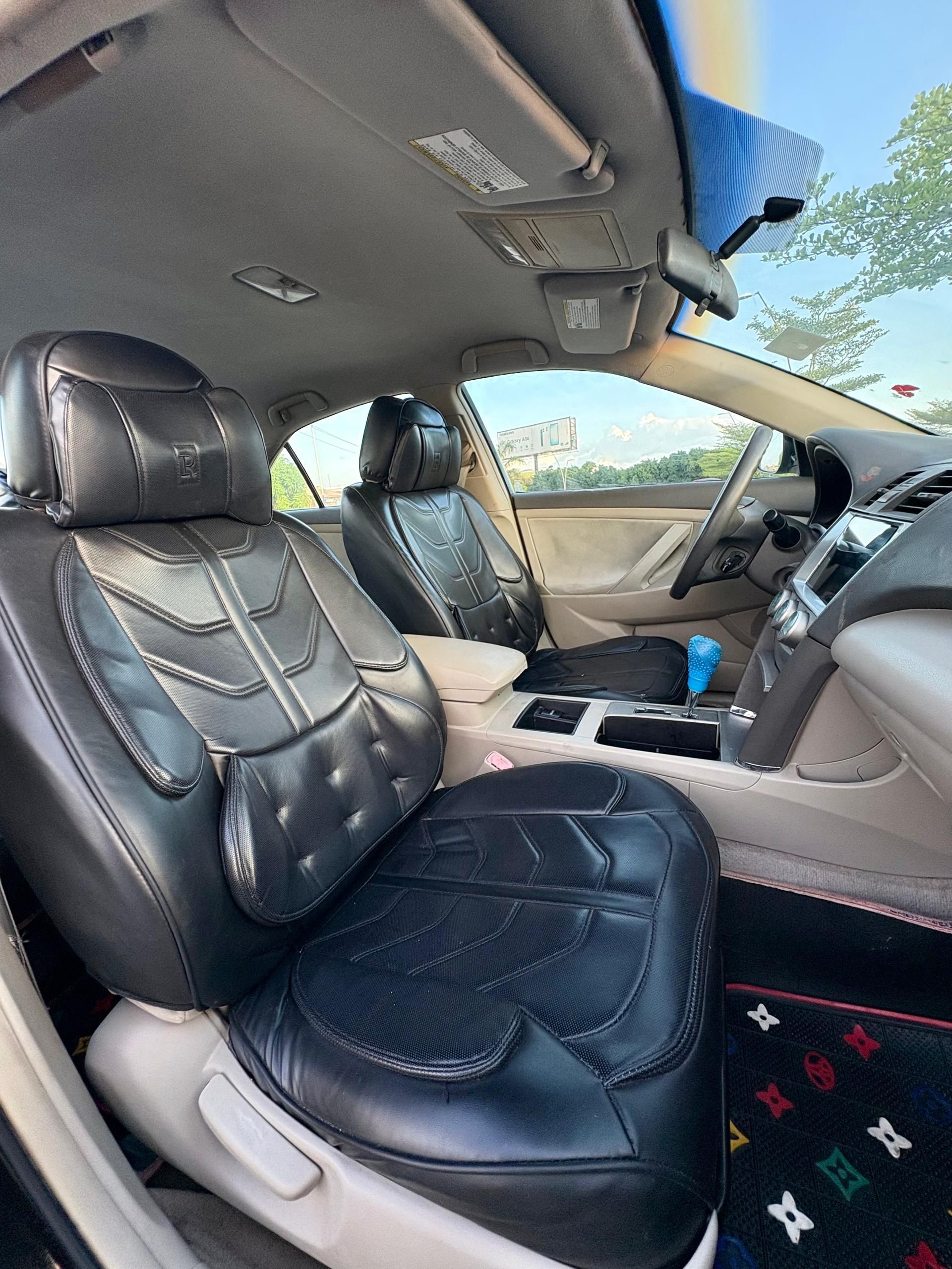 Vehicle - Image 4