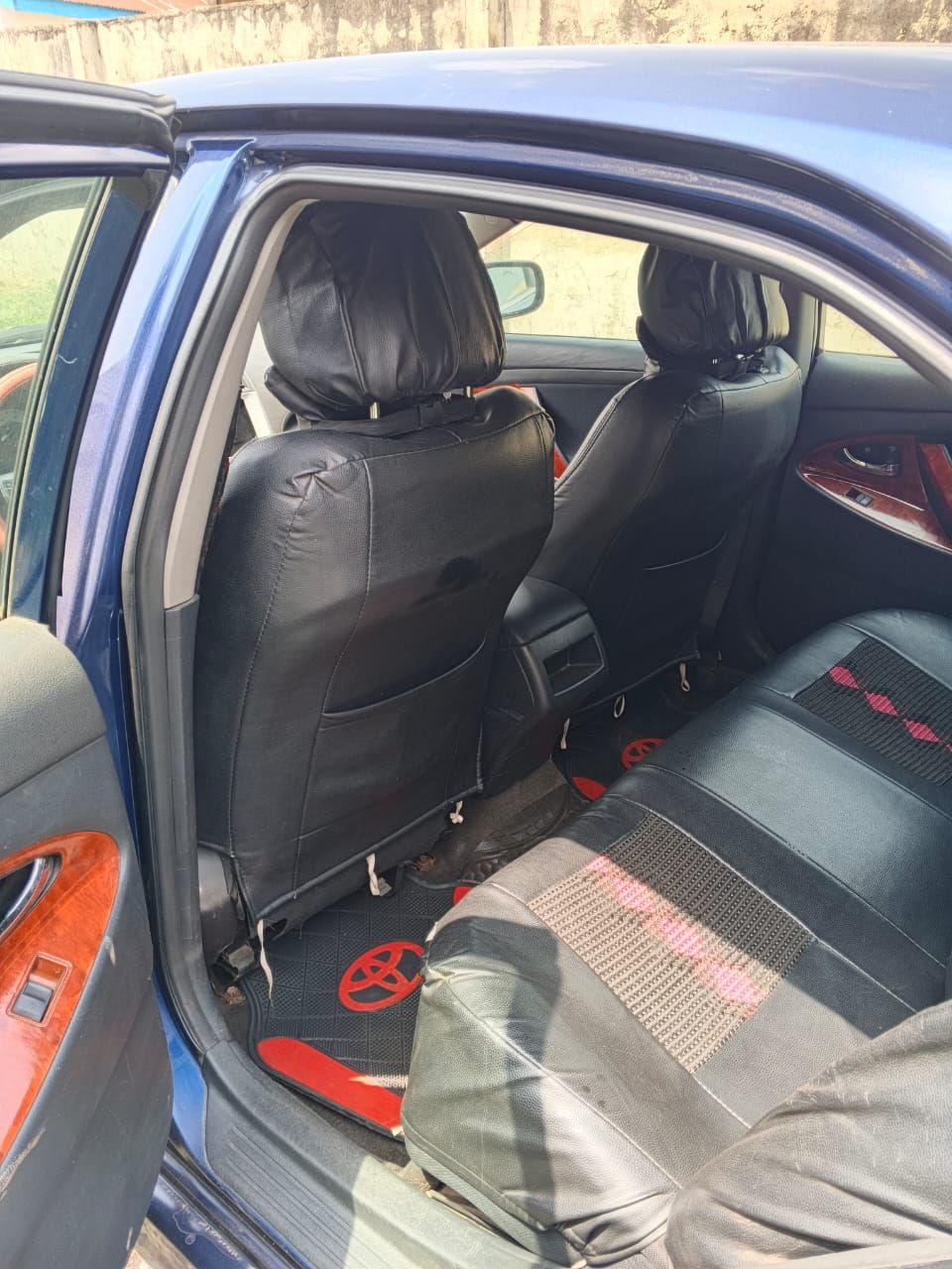 Vehicle - Image 8