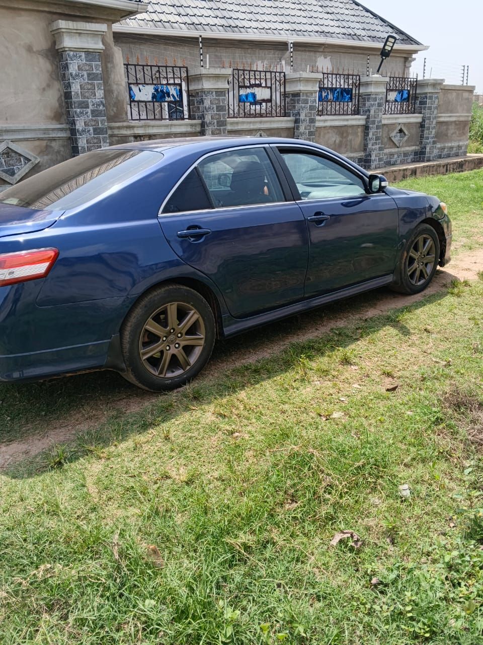 Vehicle - Image 9