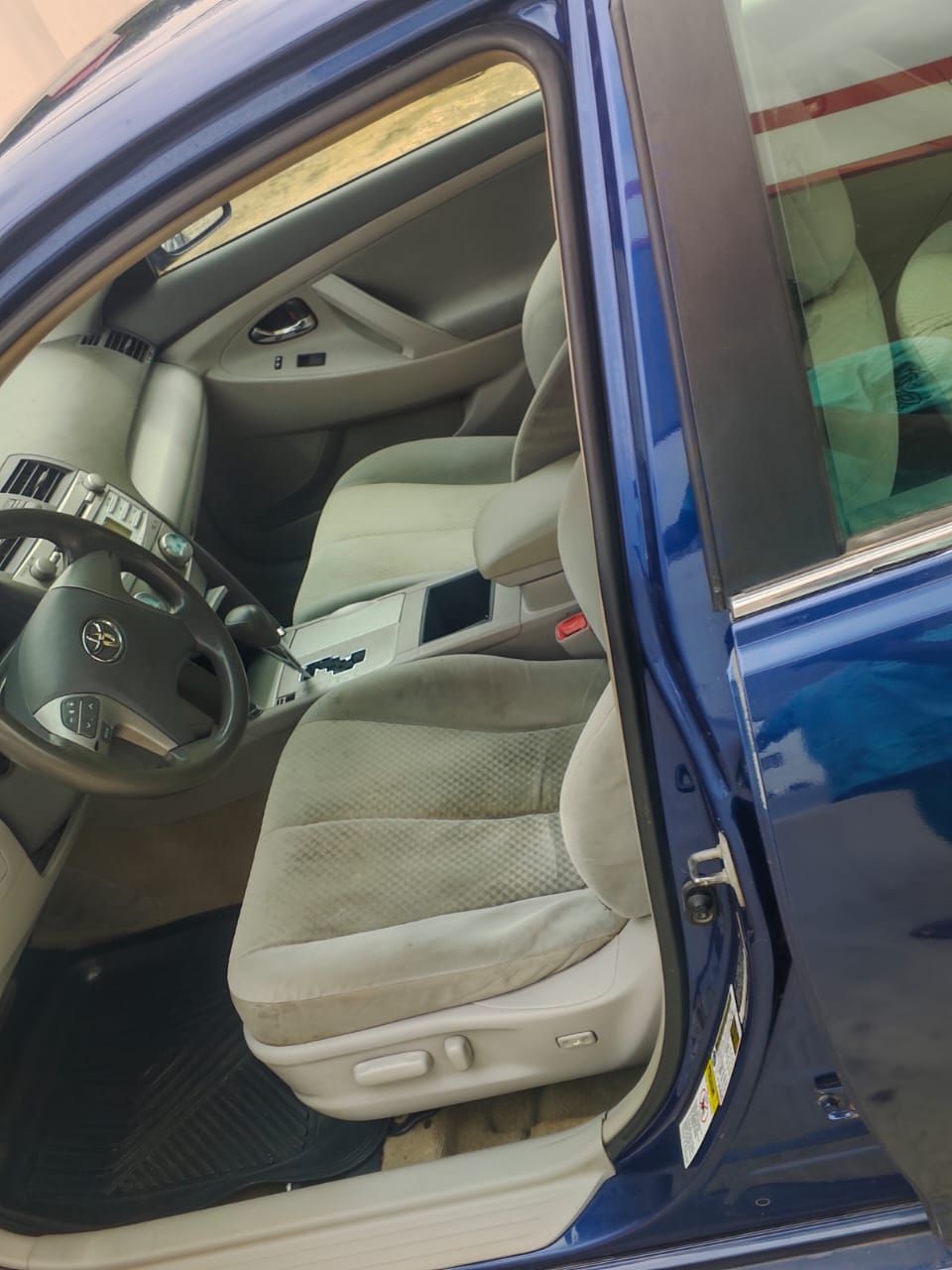 Vehicle - Image 10