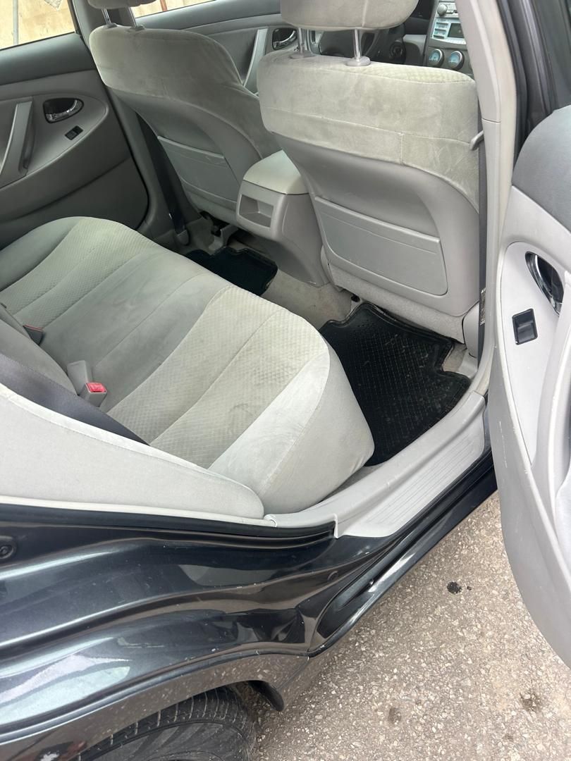 Vehicle - Image 3