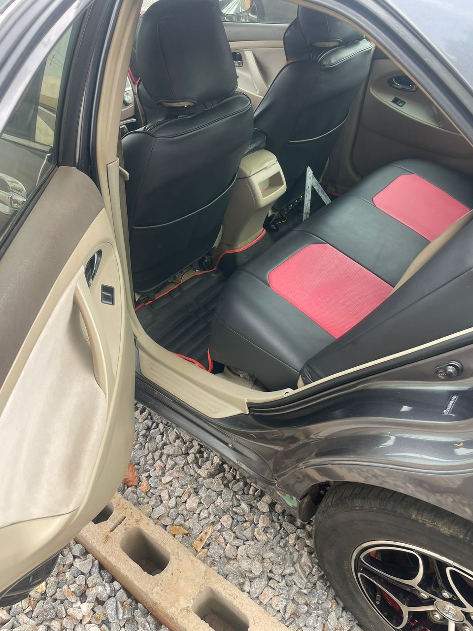 Vehicle - Image 2