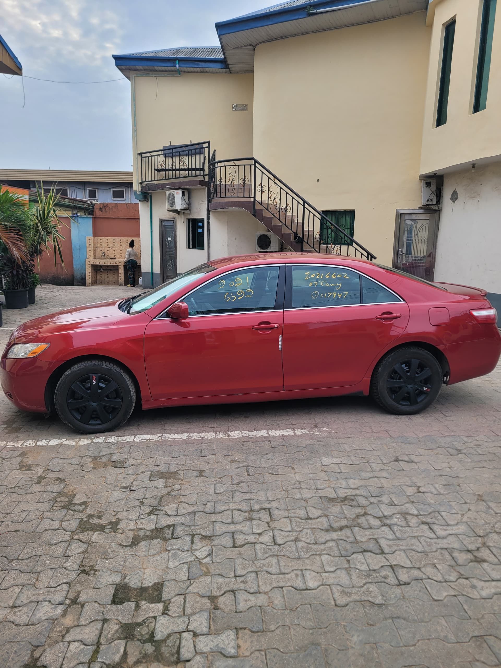 Vehicle - Image 10