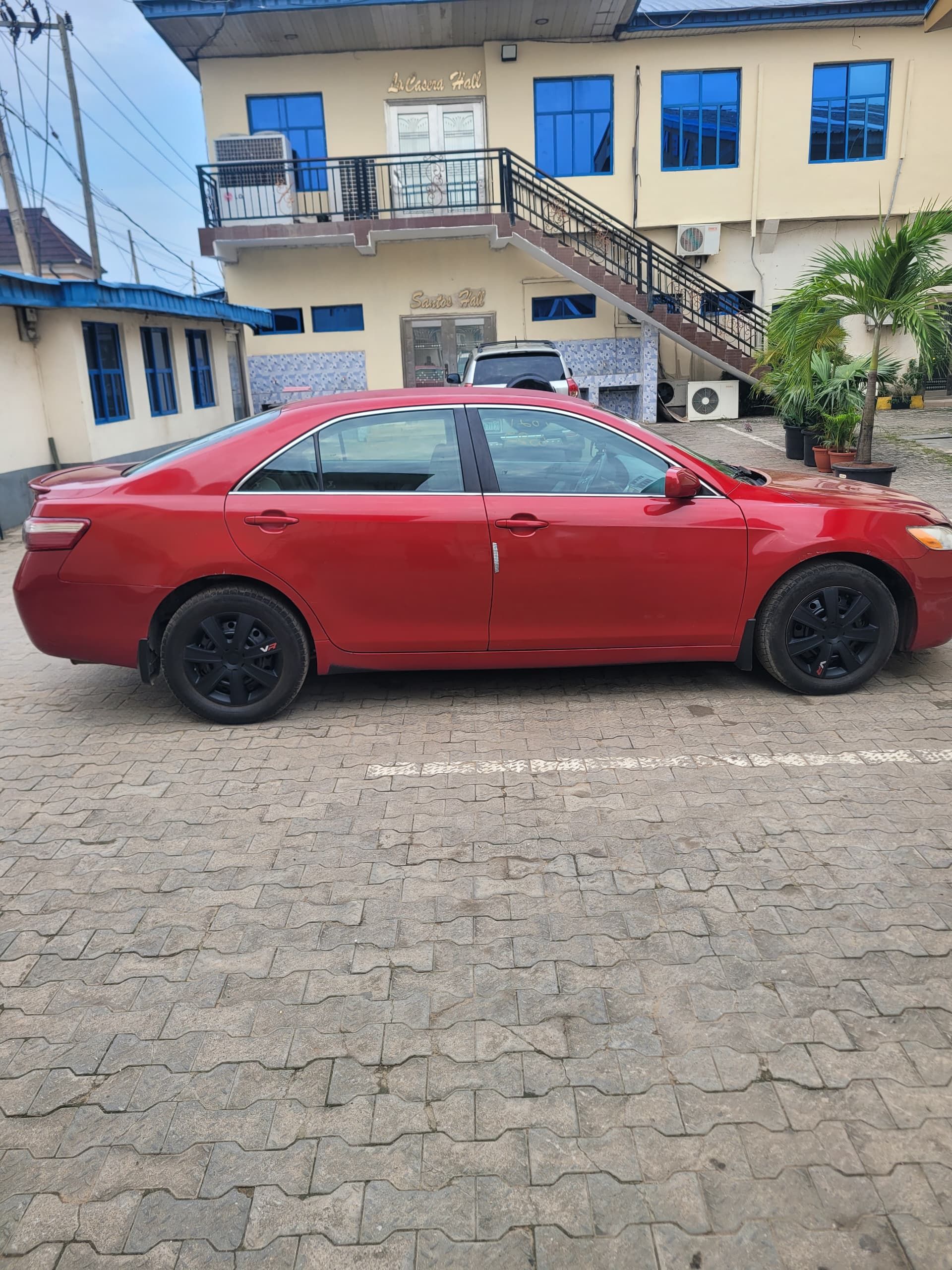 Vehicle - Image 13