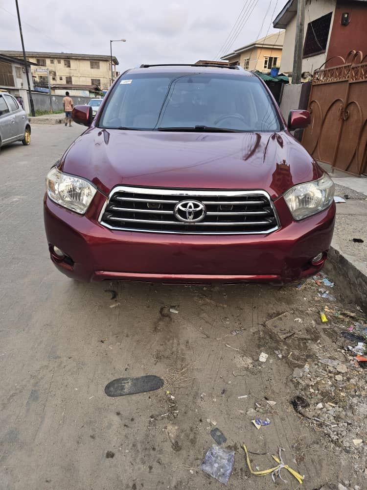 Vehicle - Image 8
