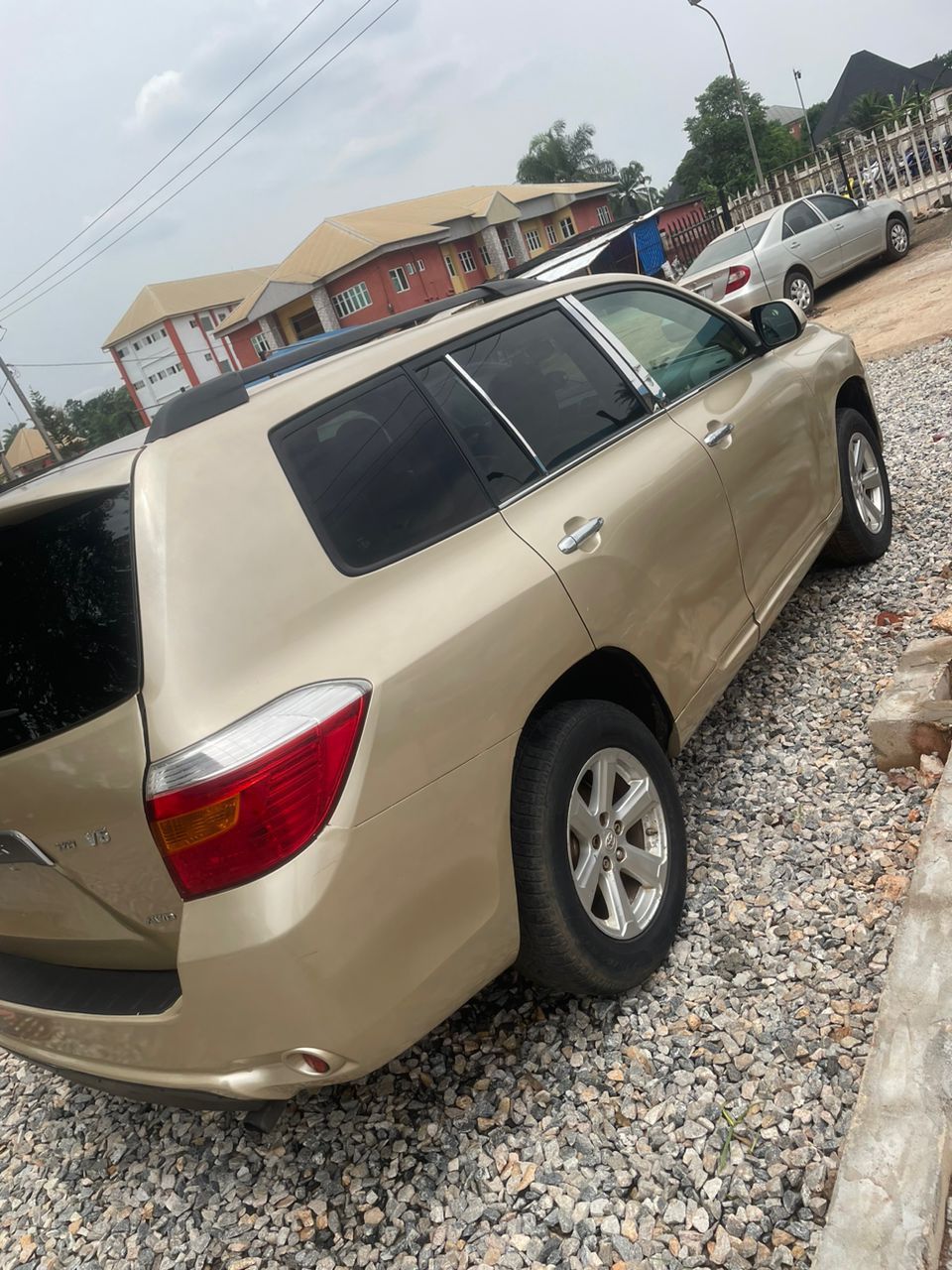 Vehicle - Image 9