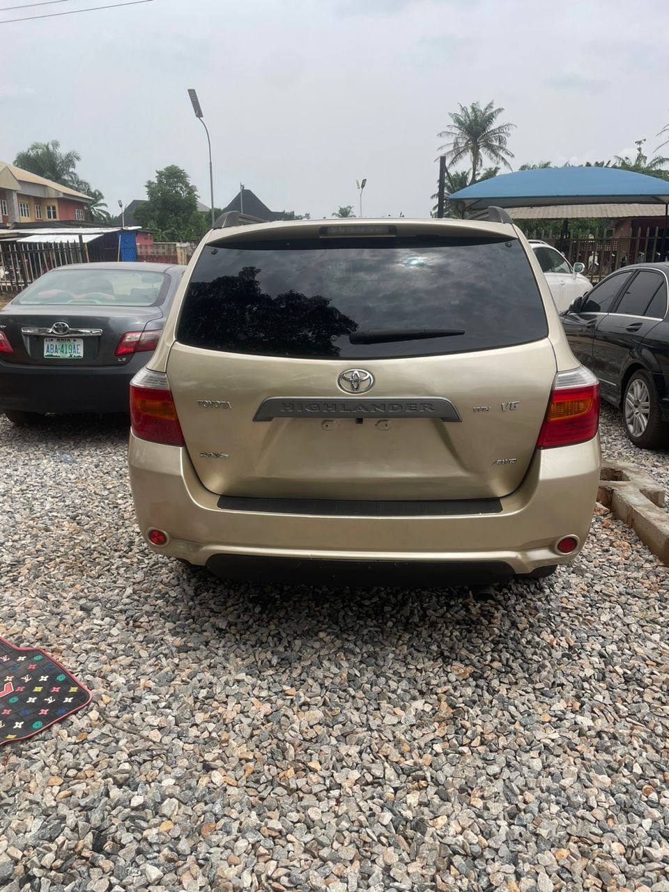 Vehicle - Image 4