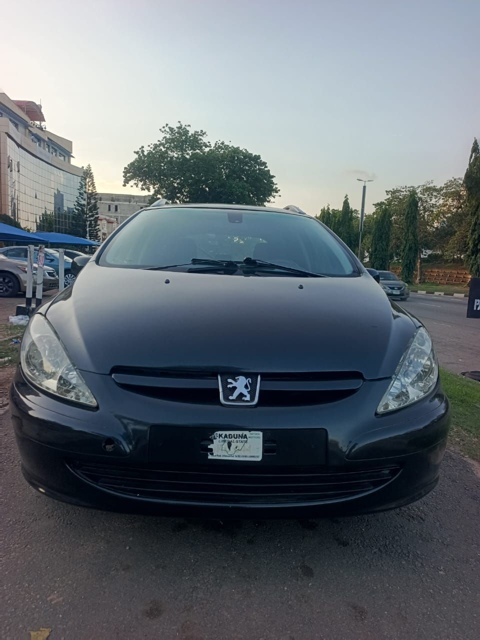 Vehicle - Image 5