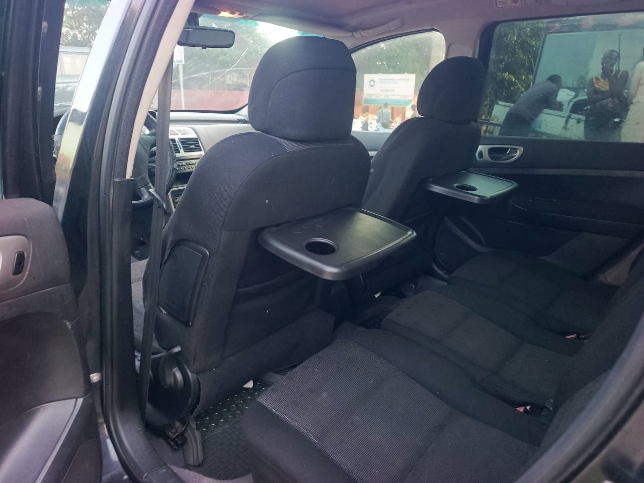 Vehicle - Image 17