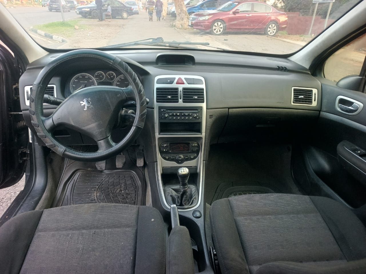 Vehicle - Image 16