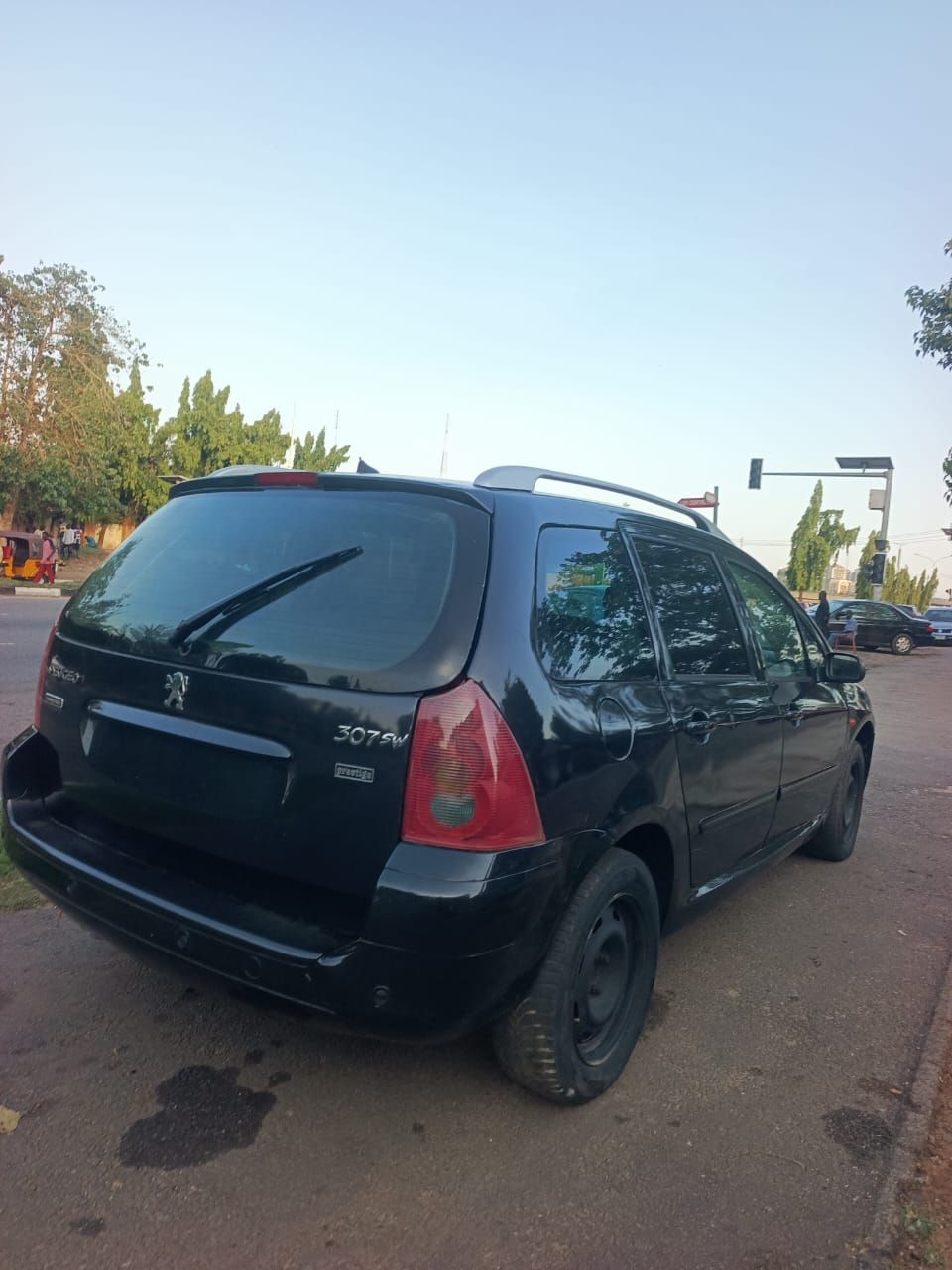 Vehicle - Image 10