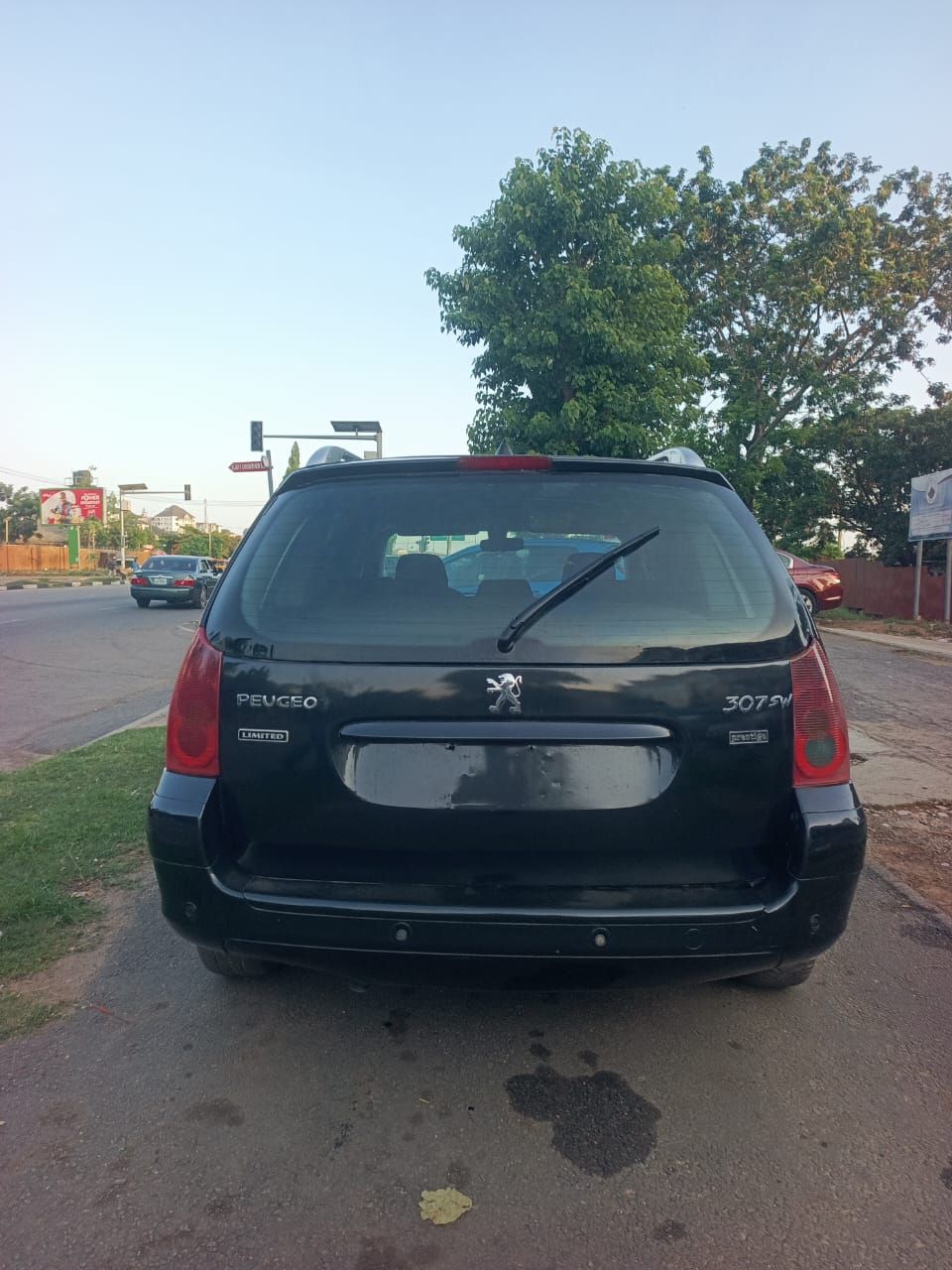 Vehicle - Image 9
