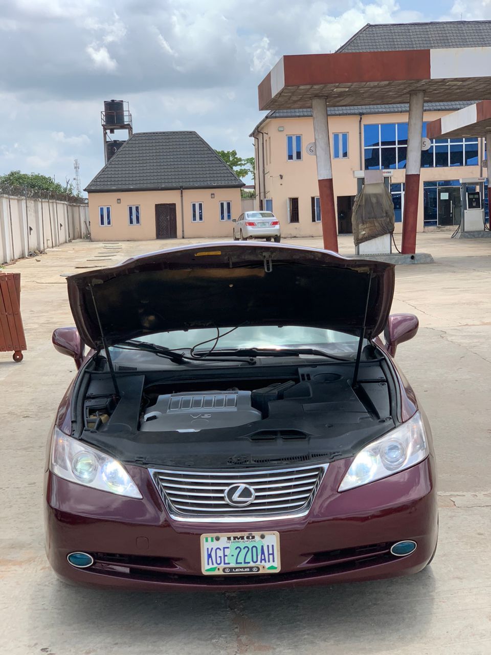 Vehicle - Image 3