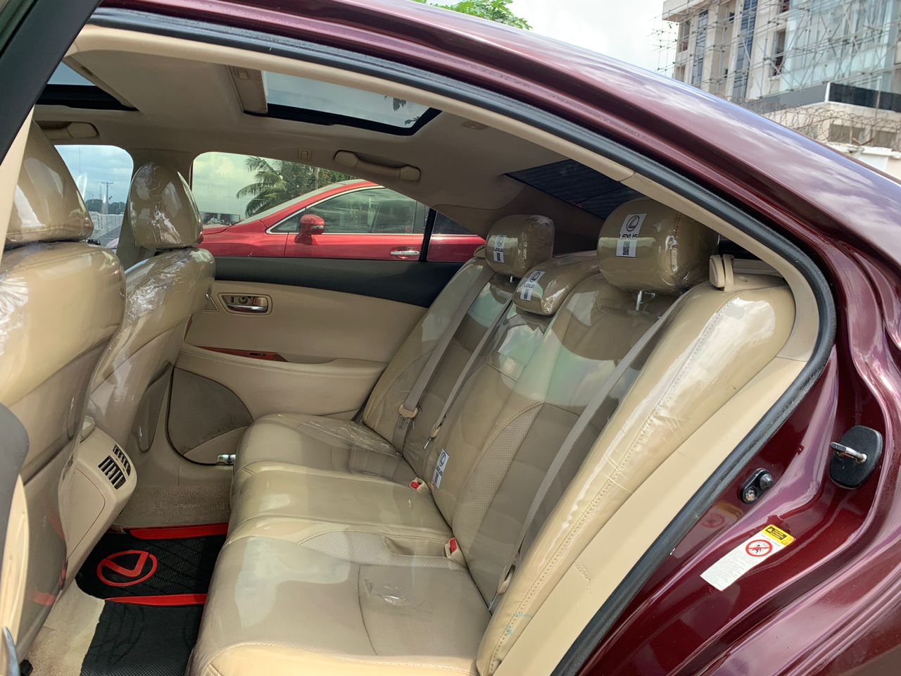 Vehicle - Image 9