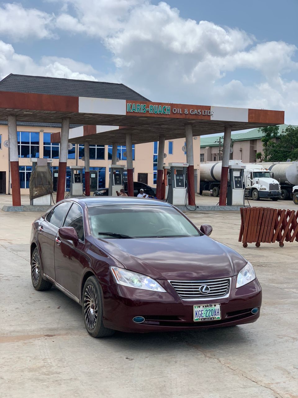 Vehicle - Image 11