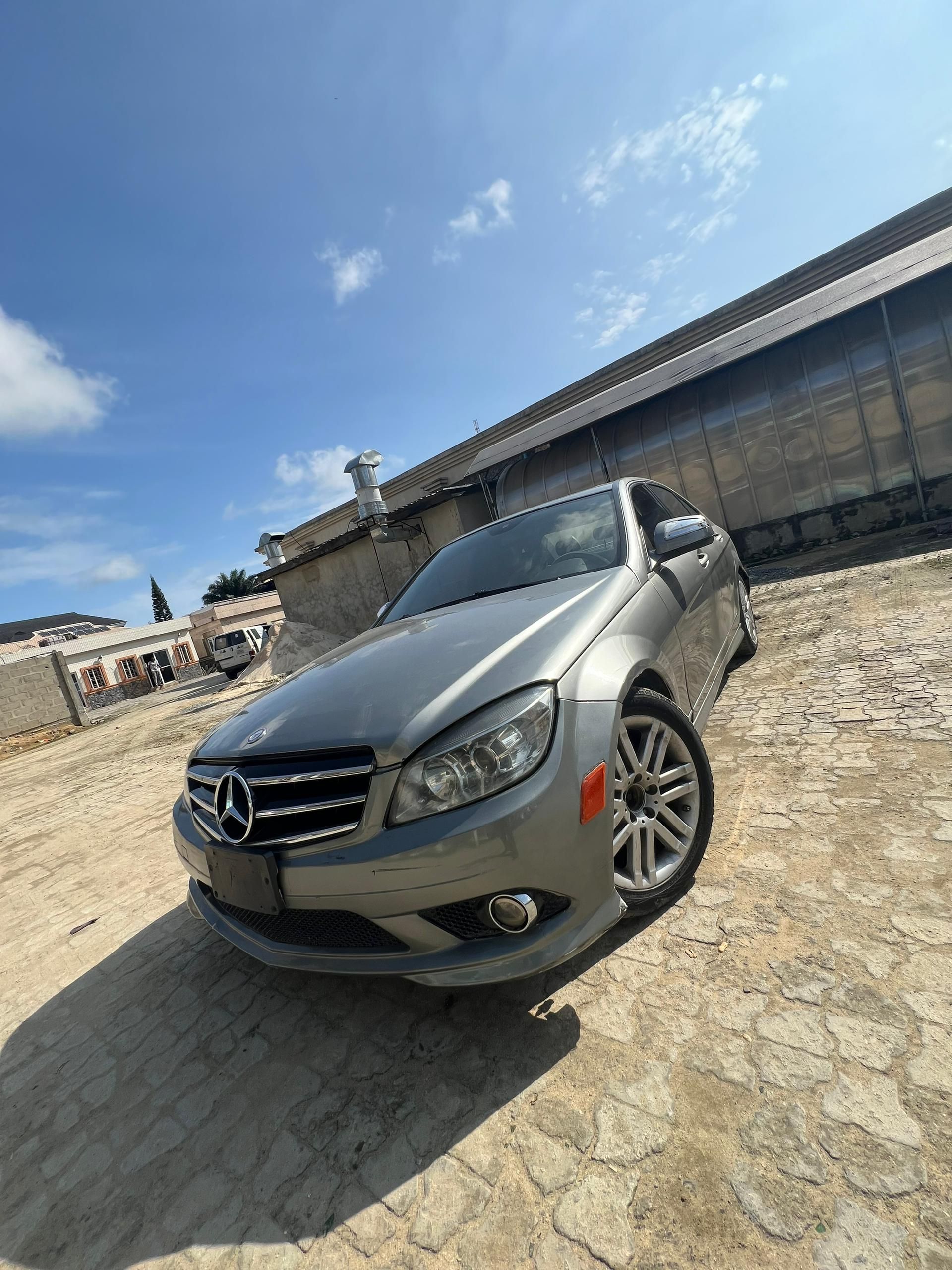 Vehicle - Image 6
