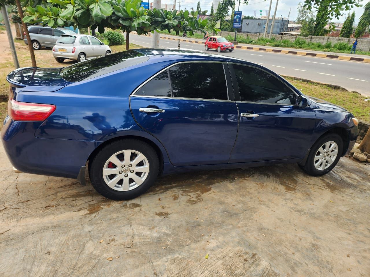 Vehicle - Image 9