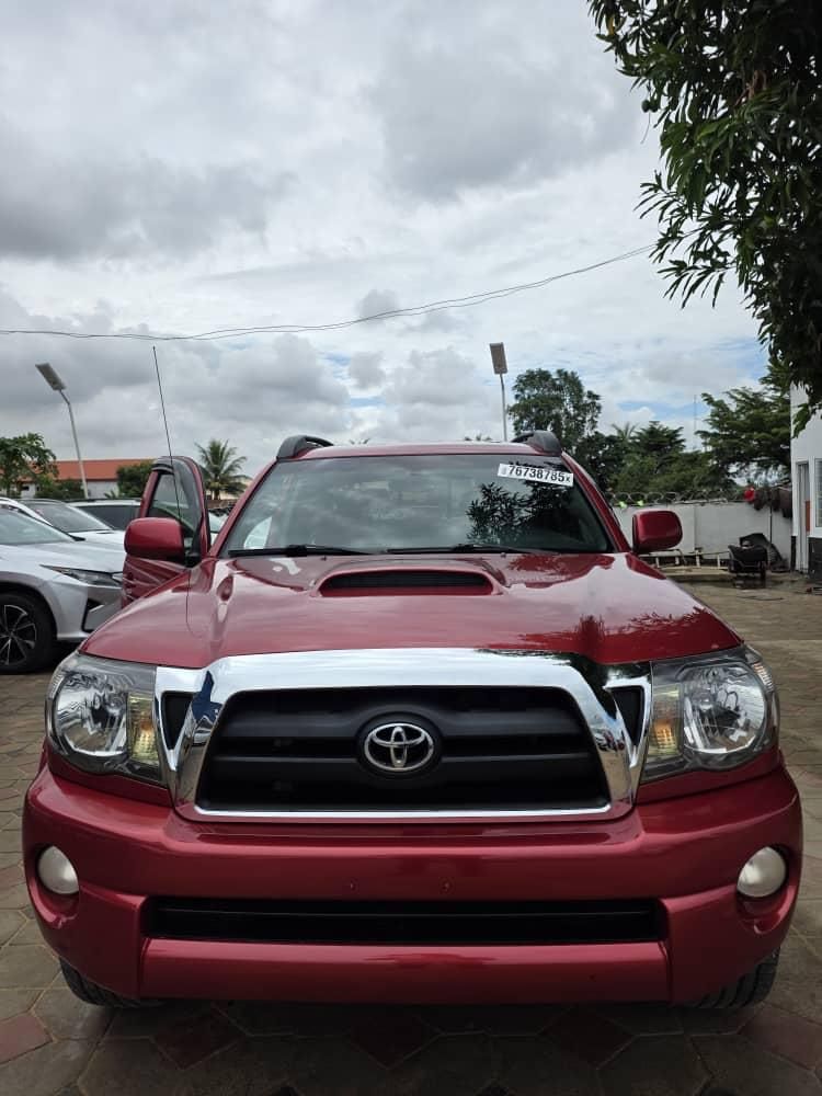 2009 Toyota Sequoia - Image 1