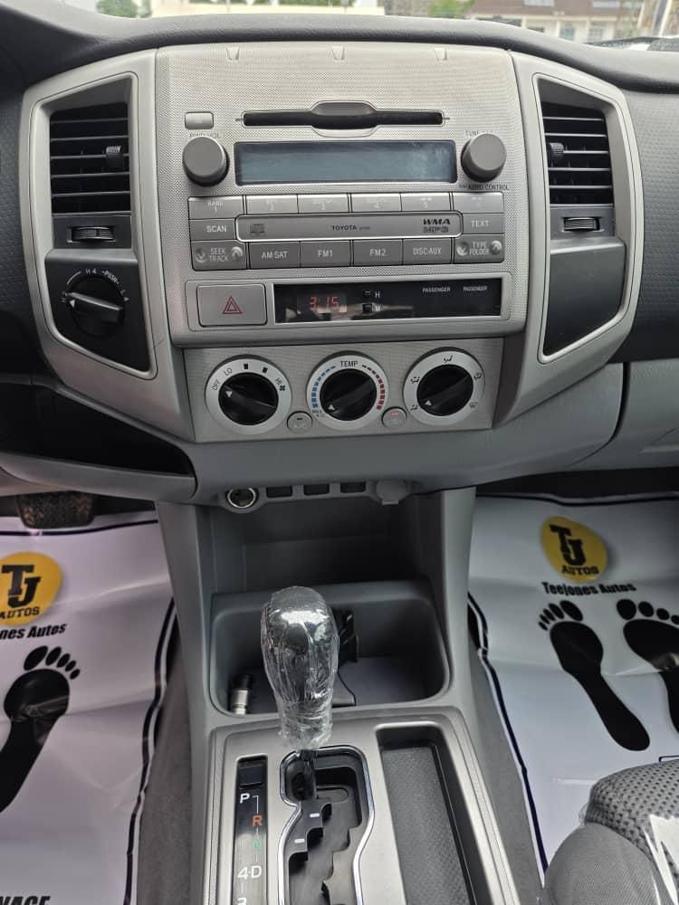 Vehicle - Image 9