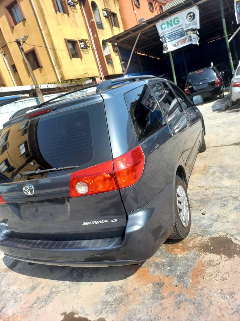 Vehicle - Image 2