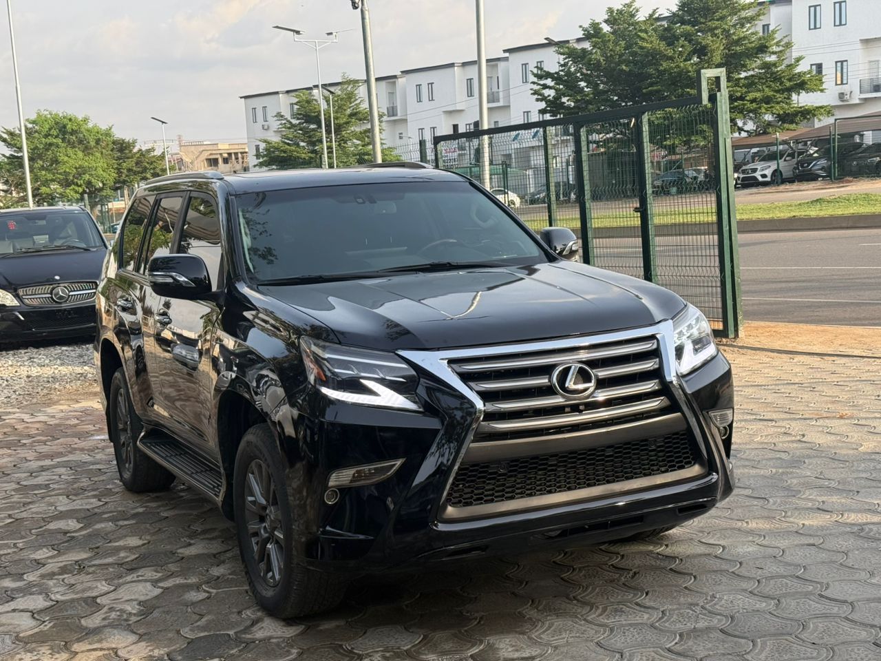 Vehicle - Image 7