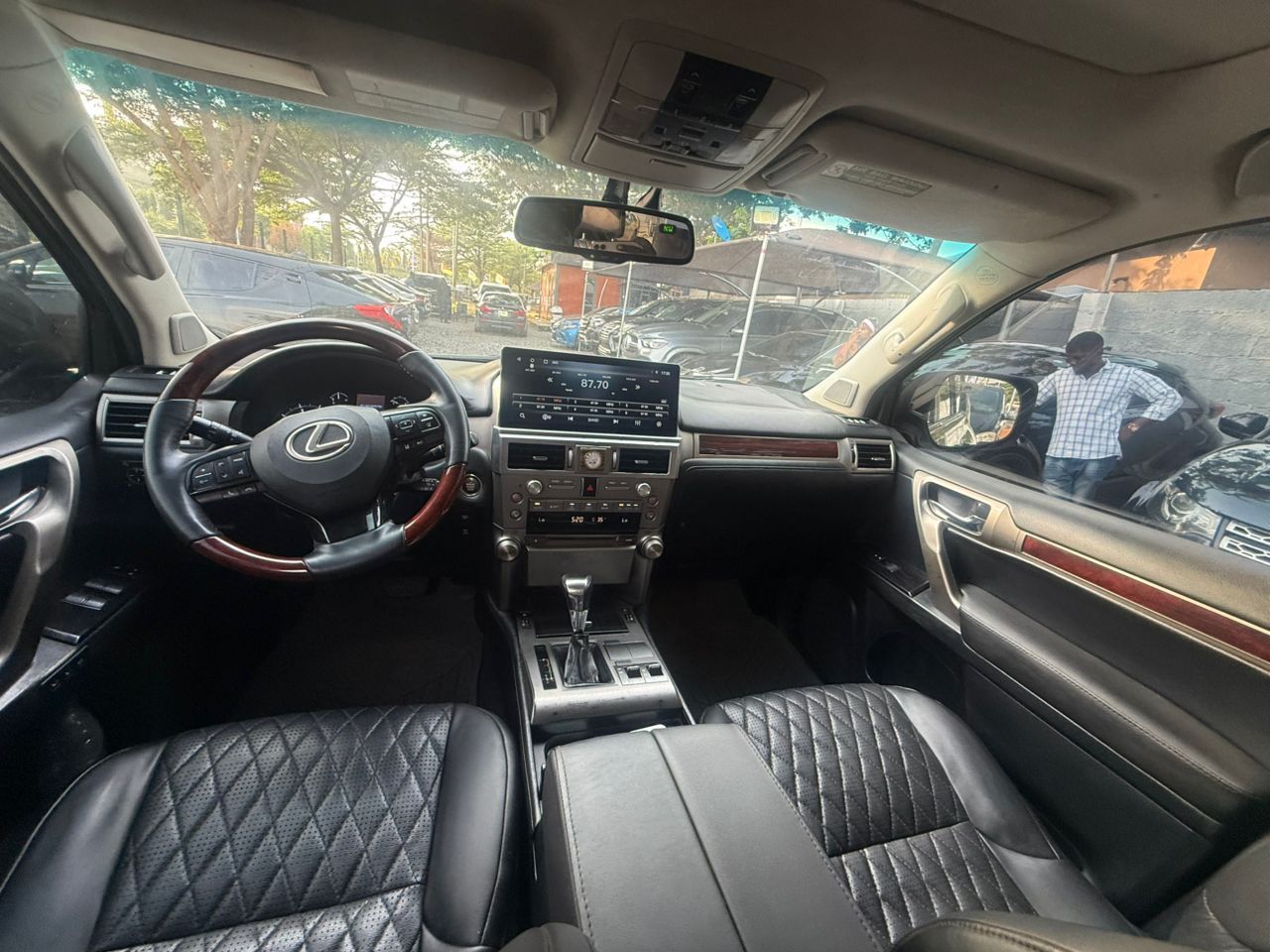 Vehicle - Image 5