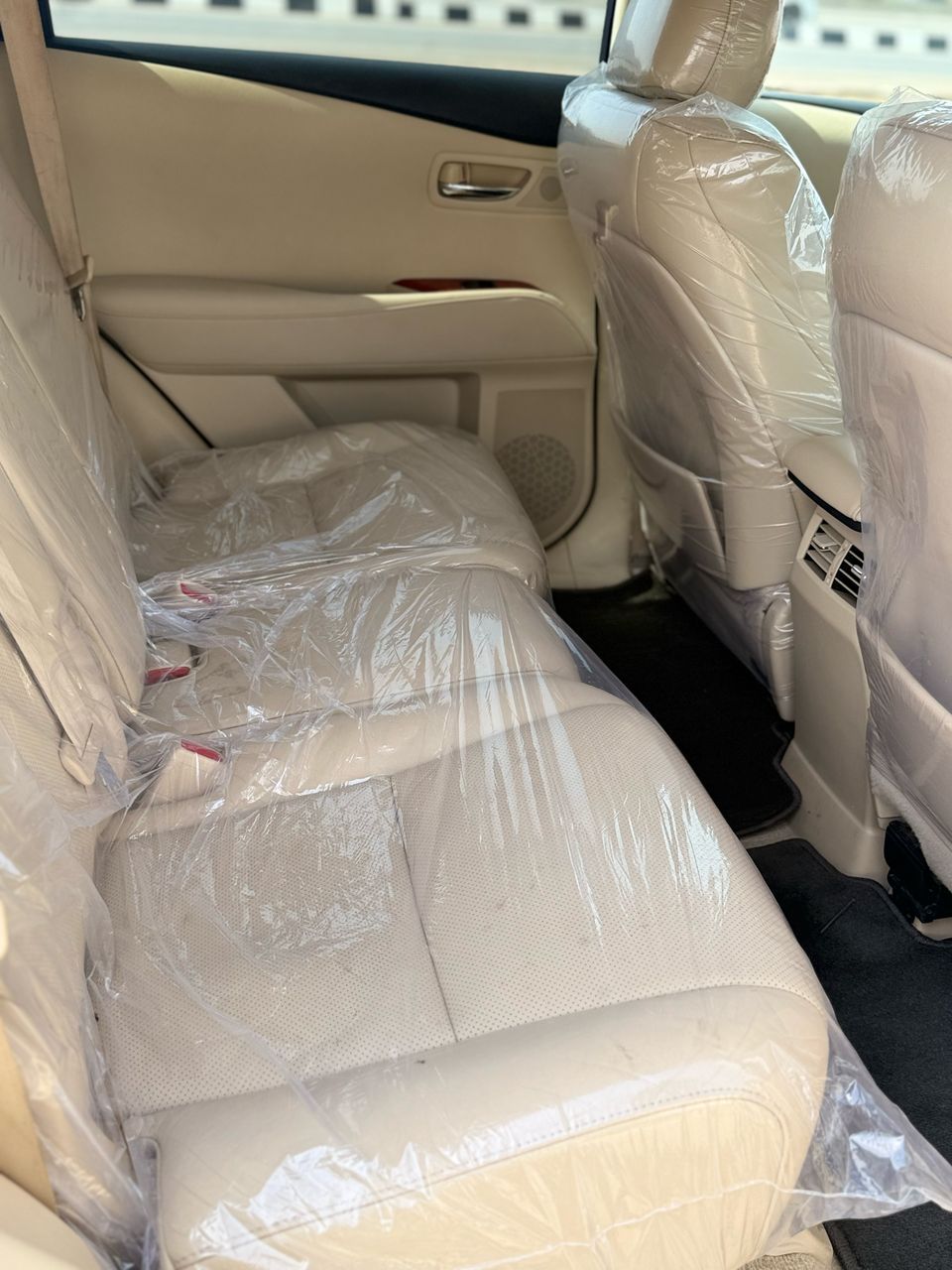 Vehicle - Image 7