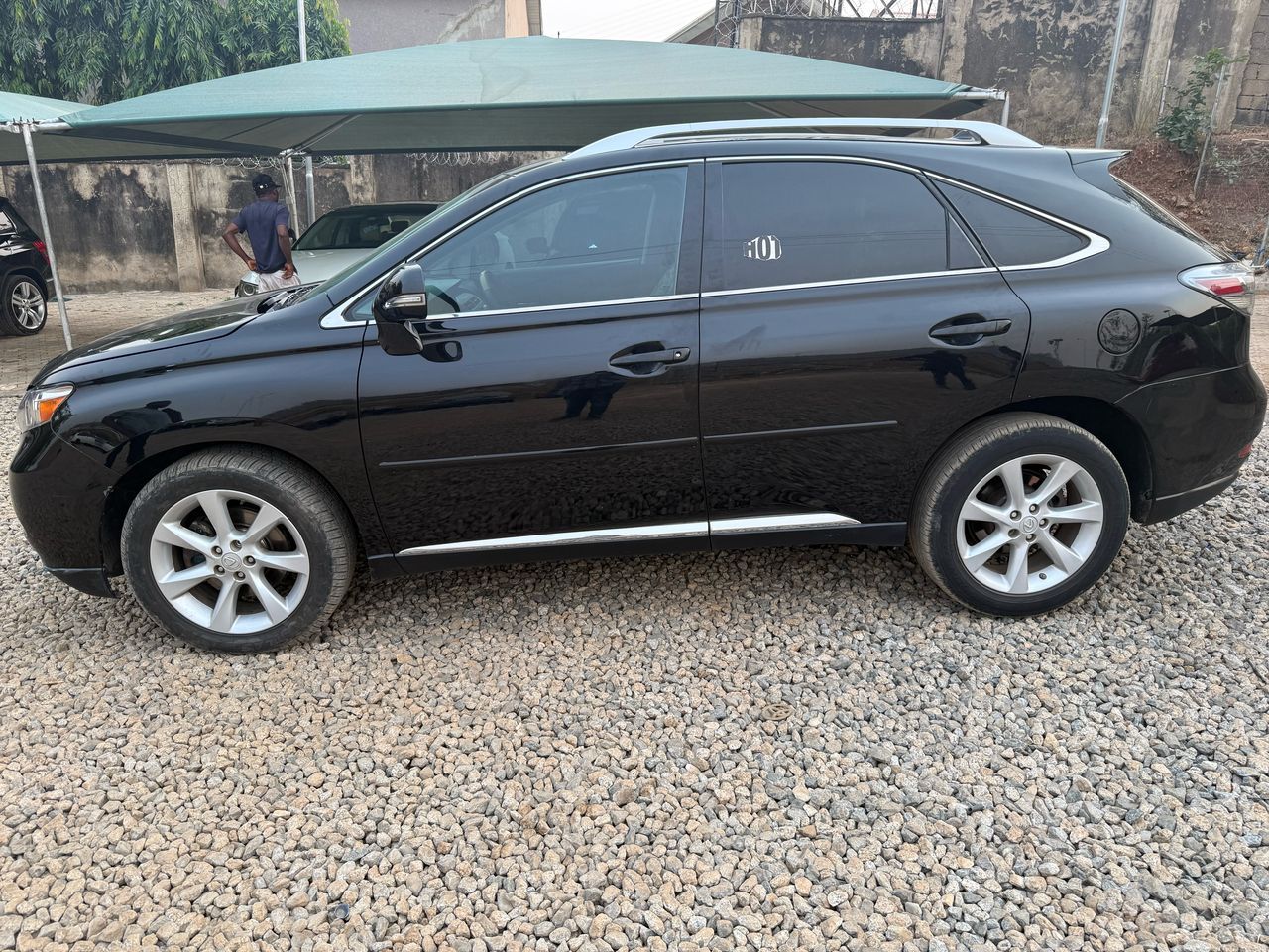 Vehicle - Image 8