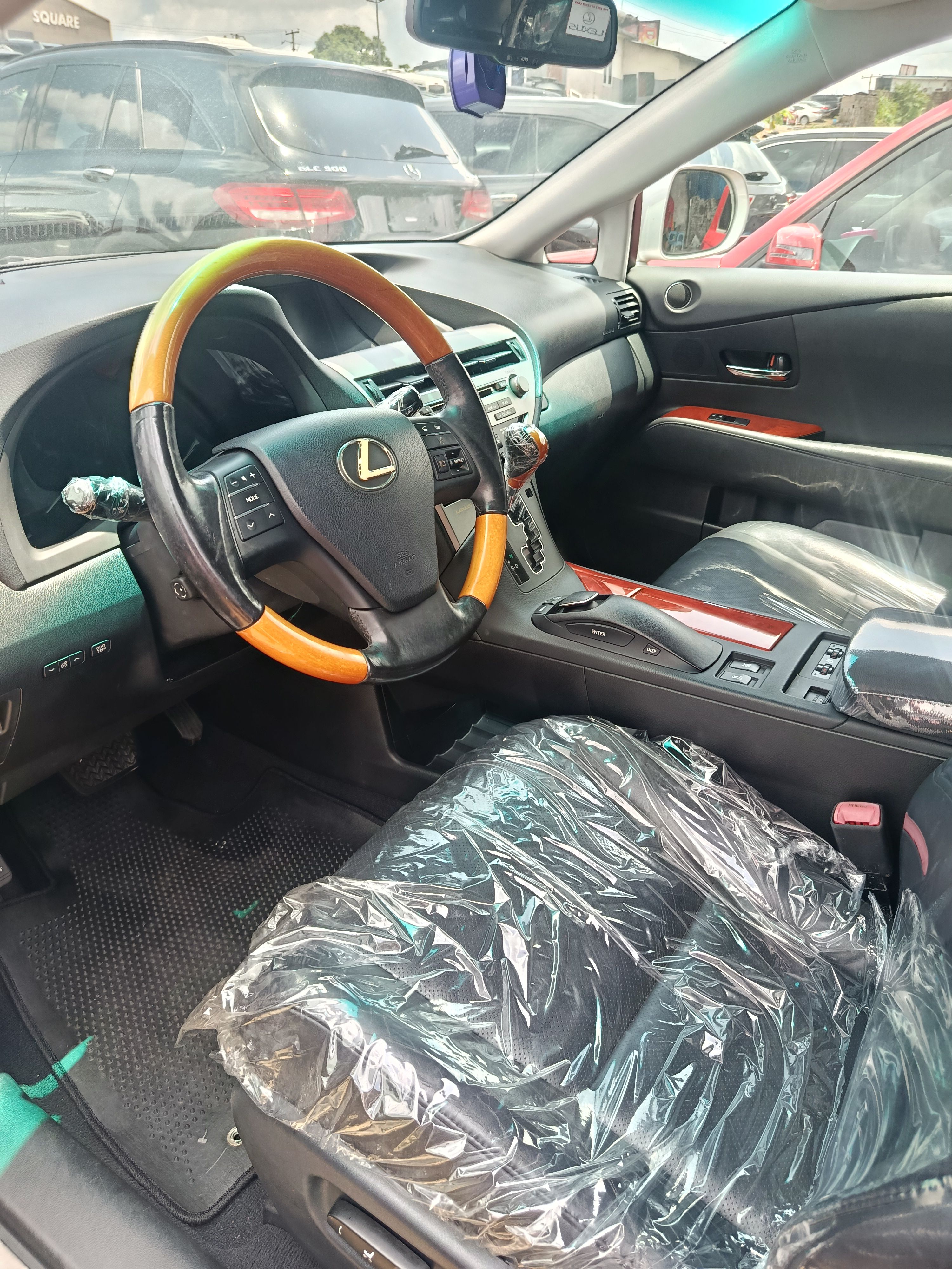 Vehicle - Image 4