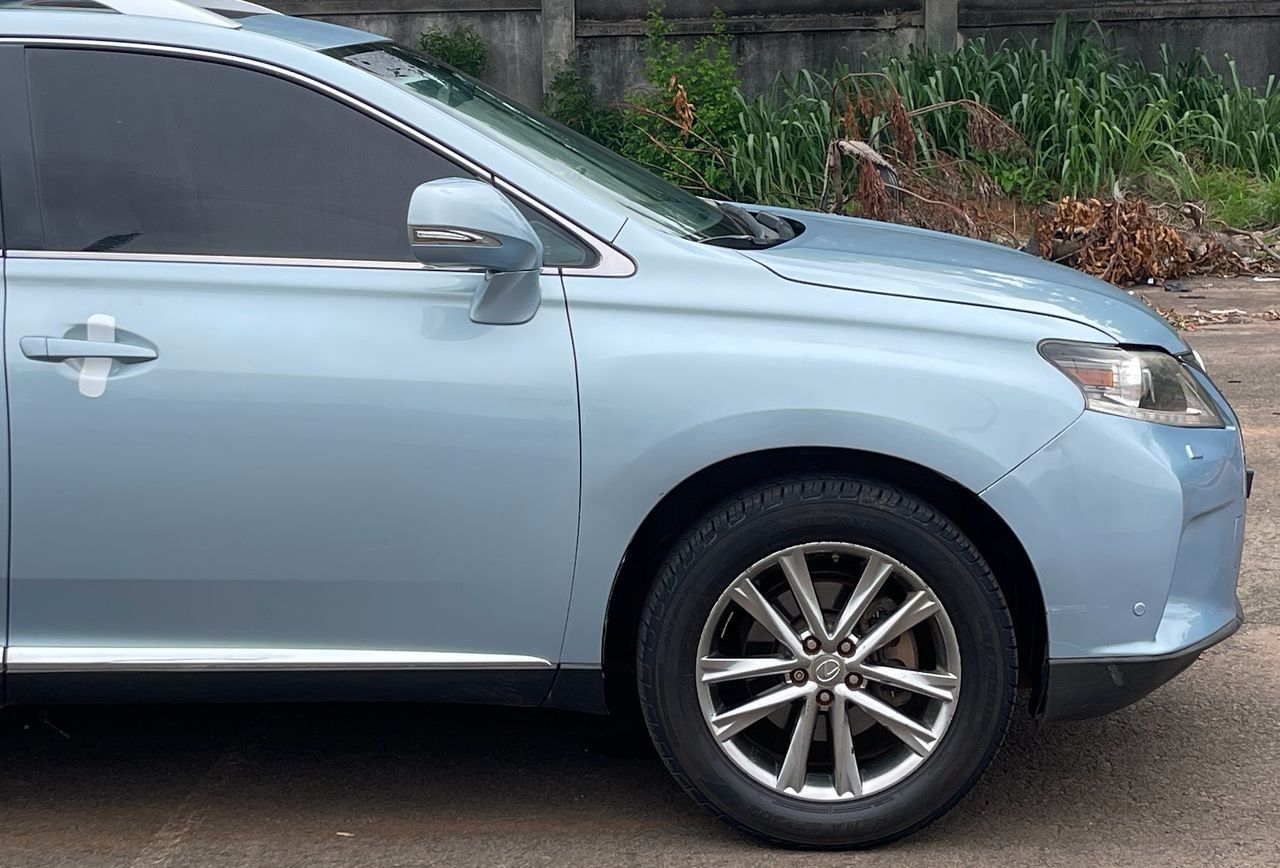 Vehicle - Image 11