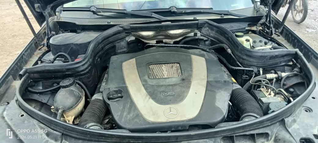 Vehicle - Image 10