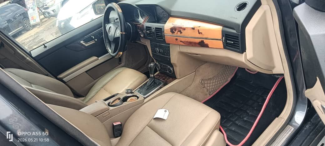Vehicle - Image 3