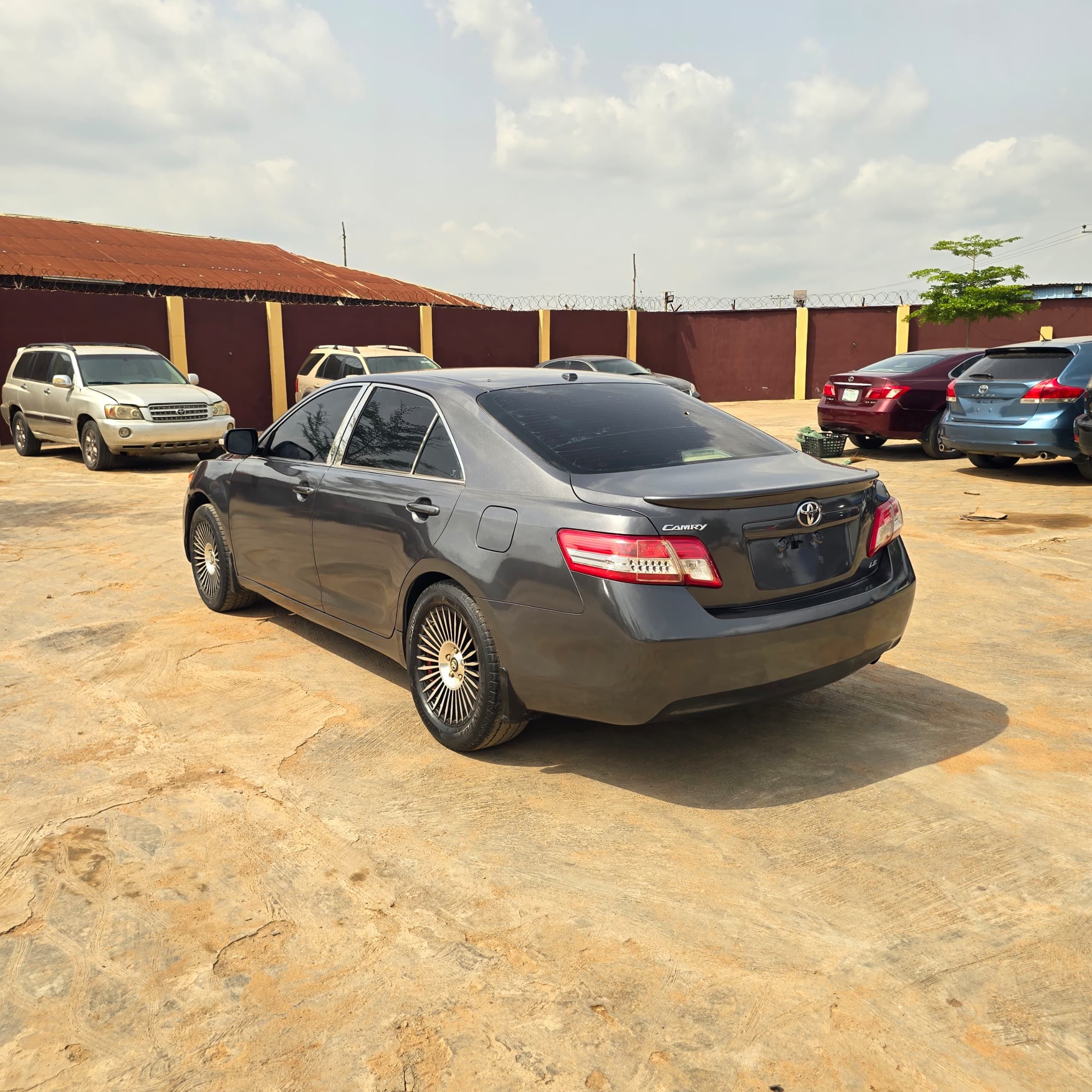 Vehicle - Image 14