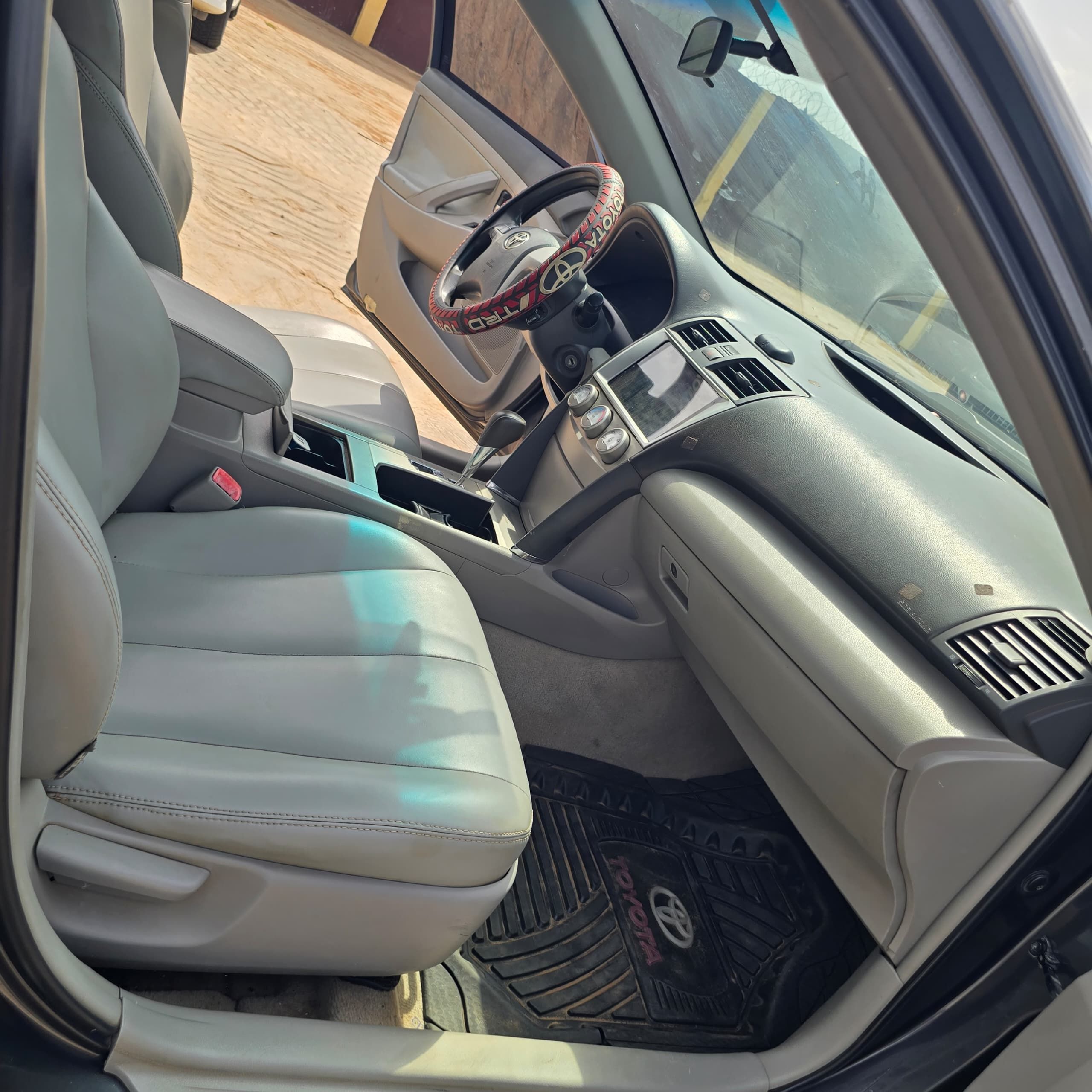 Vehicle - Image 3